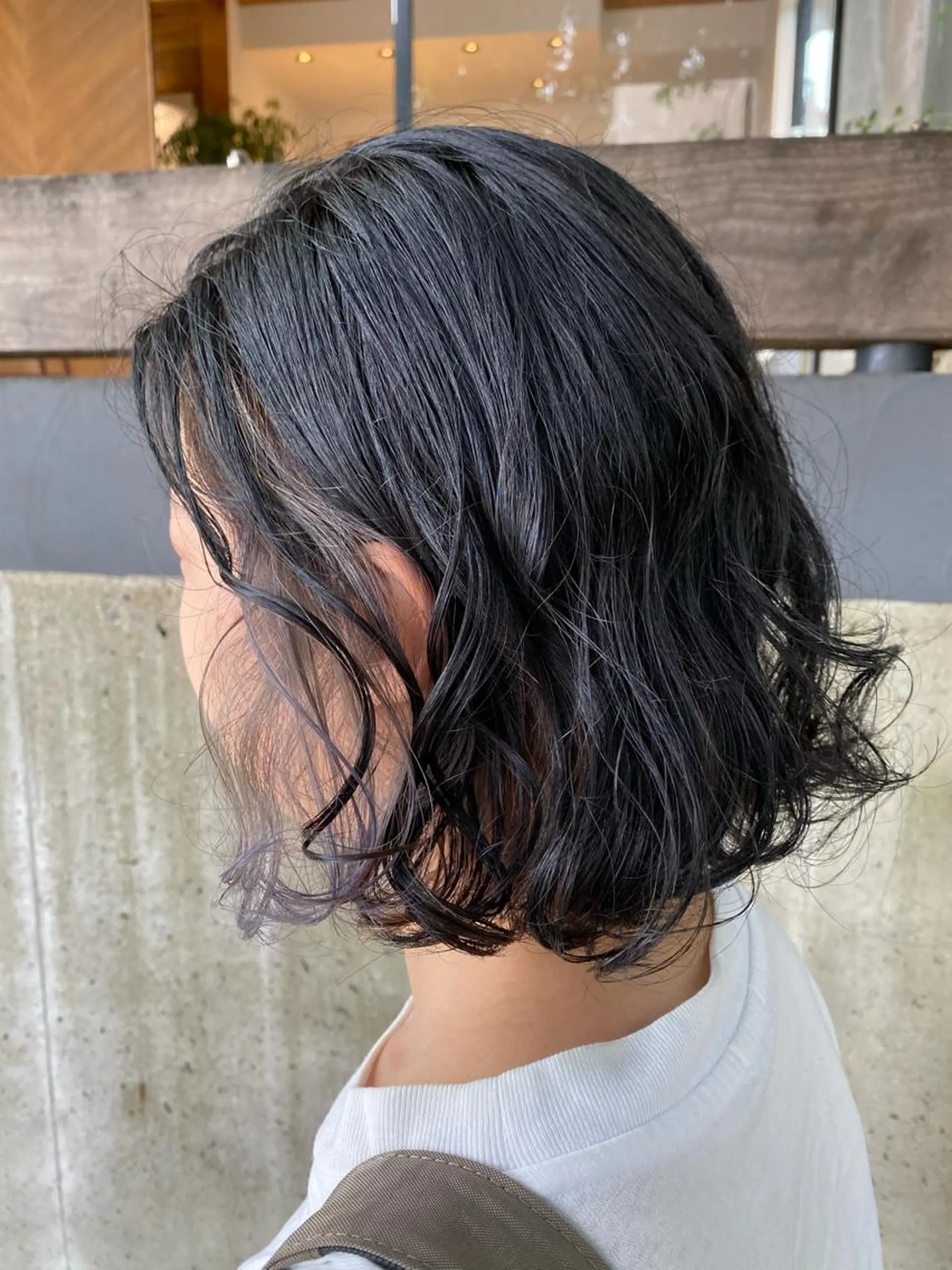 ショート カラー インナーカラー DEEokazaki kobayashiのヘアスタイル