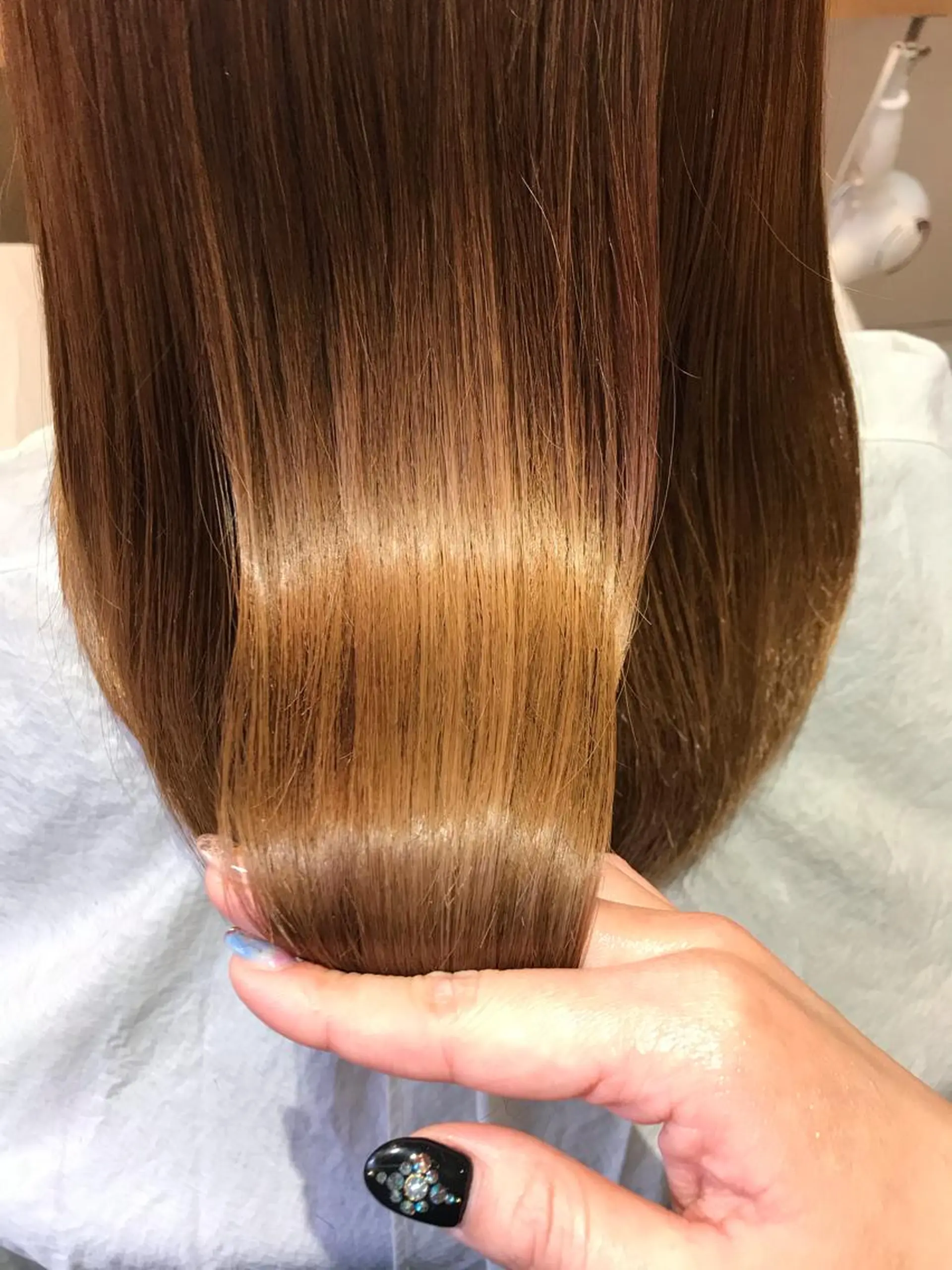 ミディアム カラー 髪質改善×矯正🫧 韓国ヘアasamiのヘアスタイル