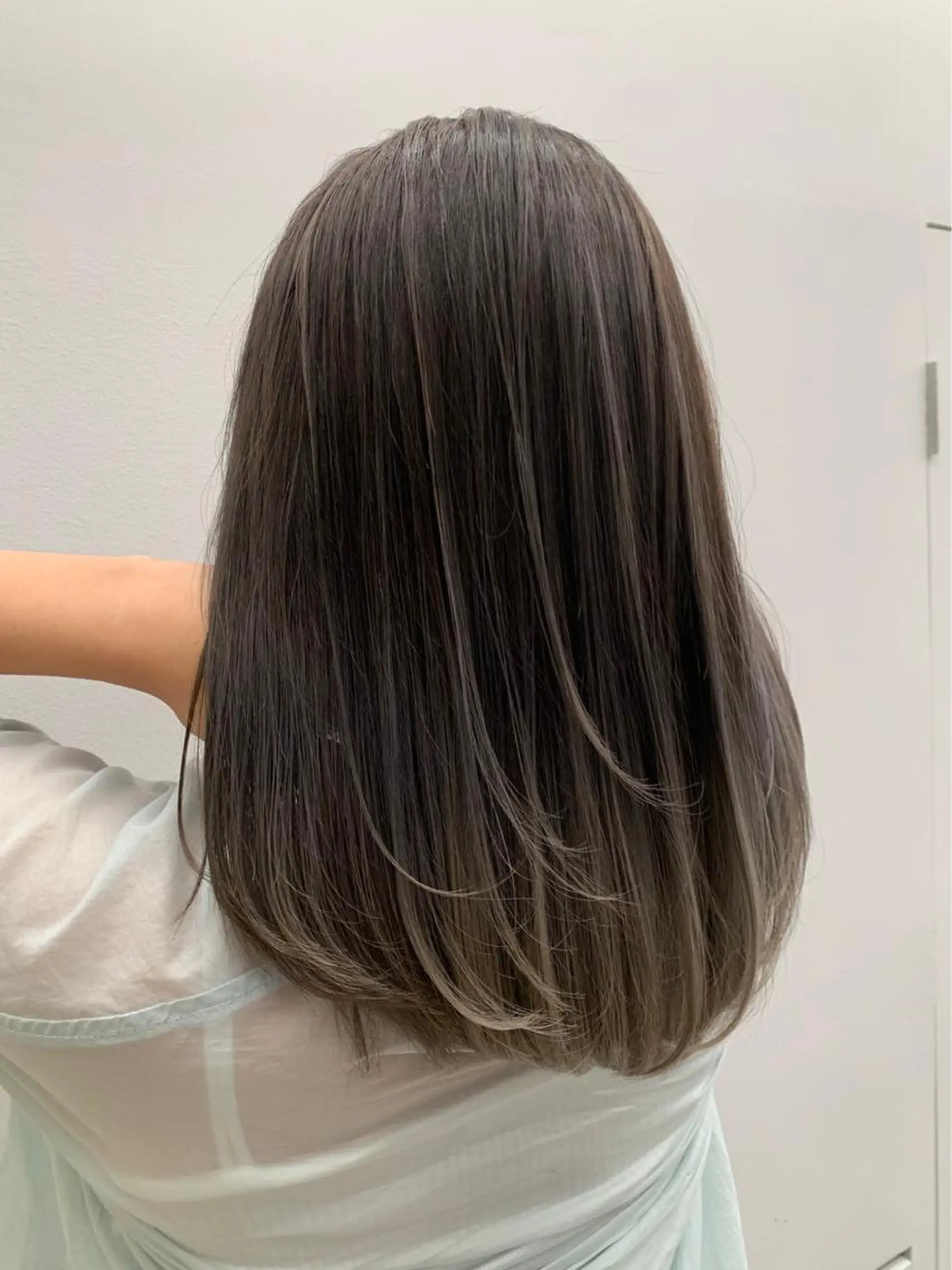 セミロング LEVIJU hair所属・韓国ヘア🕊村上 ののこ🕊のヘアスタイル