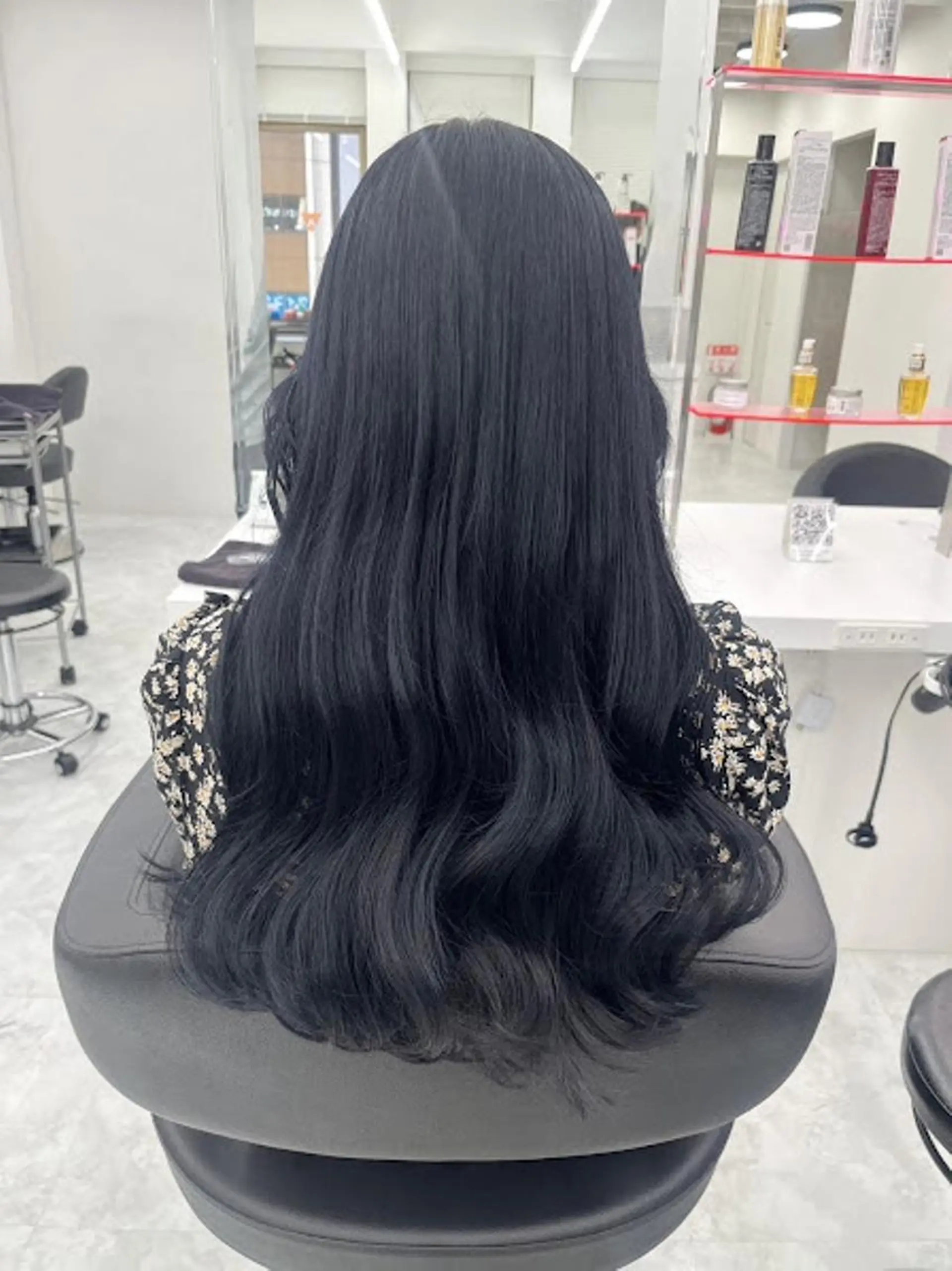 カラー official TUNE銀座🪄✨のヘアスタイル