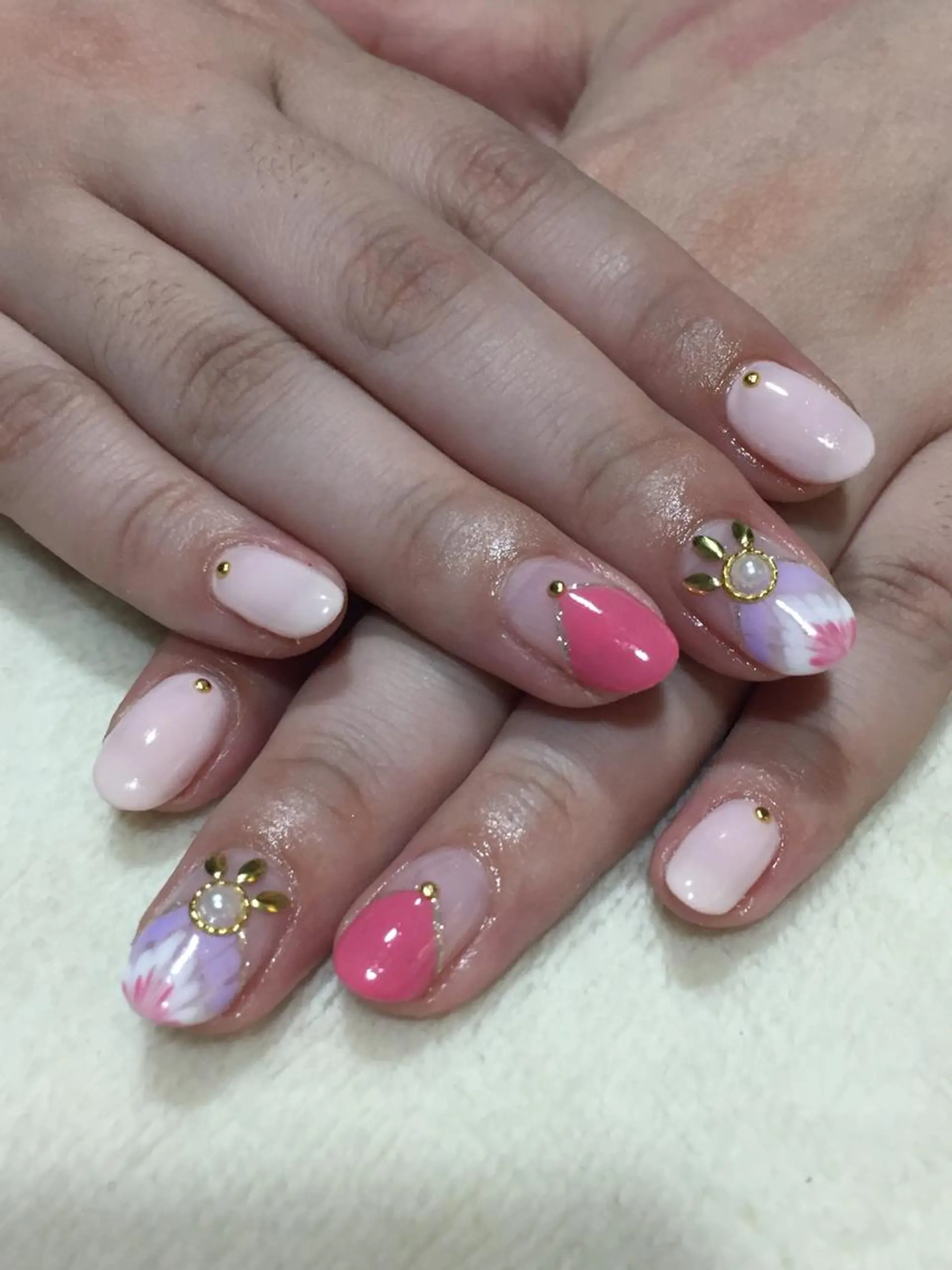 ネイル nail & eyelash Sympa 新横浜所属・𝓢𝔂𝓶𝓹𝓪 𝓜iwako🐰ᩚのネイルデザイン