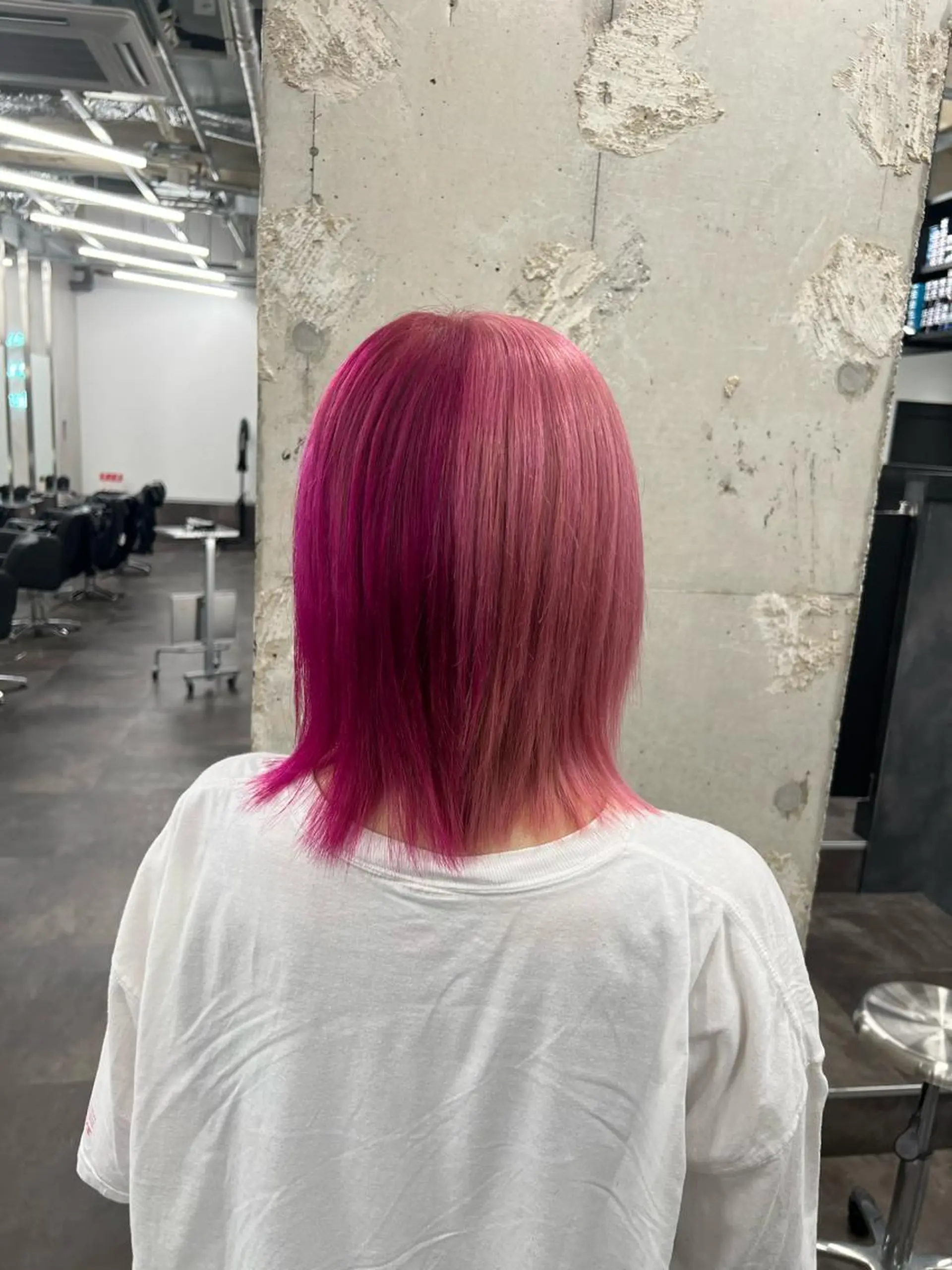 セミロング カラー ツートーンカラー je suis heureuse所属・ハイライトカラー 🌀ゆい❣️のヘアスタイル