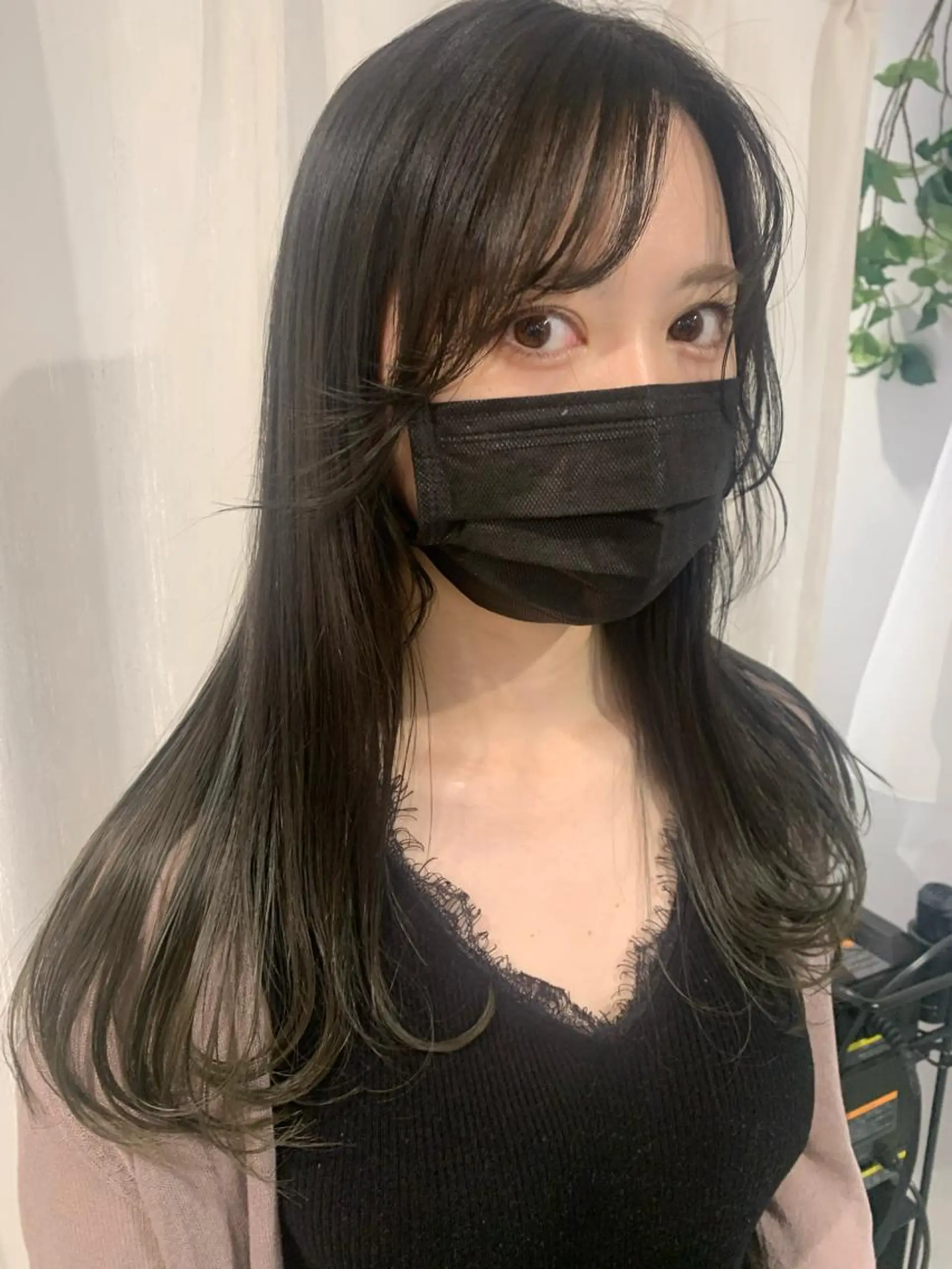 ロング カット ヘアカラー 上原 みちるのヘアスタイル