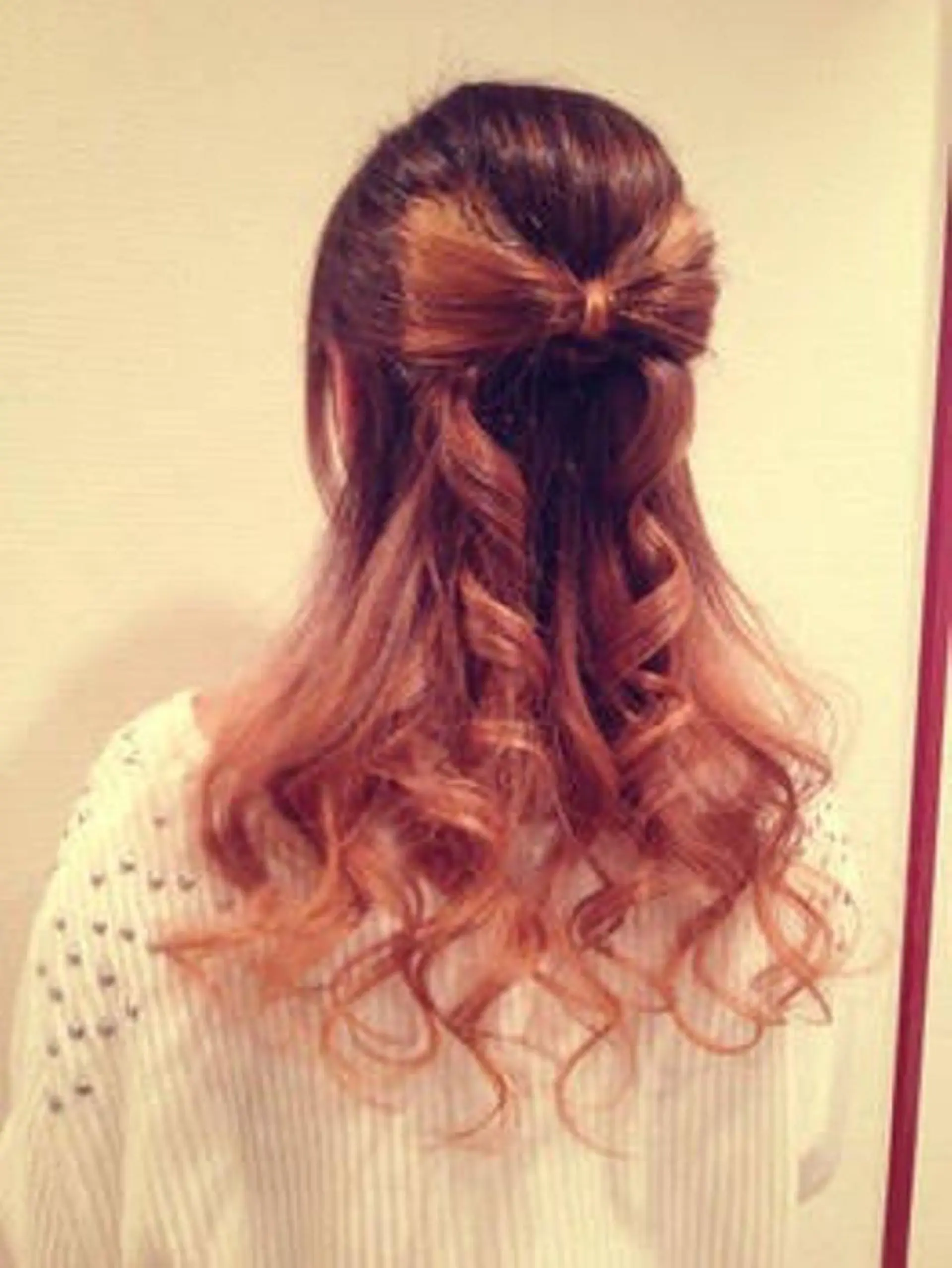 ロング カラー パーマ ヘアアレンジ メンズ キッズ ネイル マツエク・マツパ ハーフアップ 結婚式・ブライダル 結婚式・ブライダル デート ブライダルネイル 銀河 ティンガーラのヘアスタイル