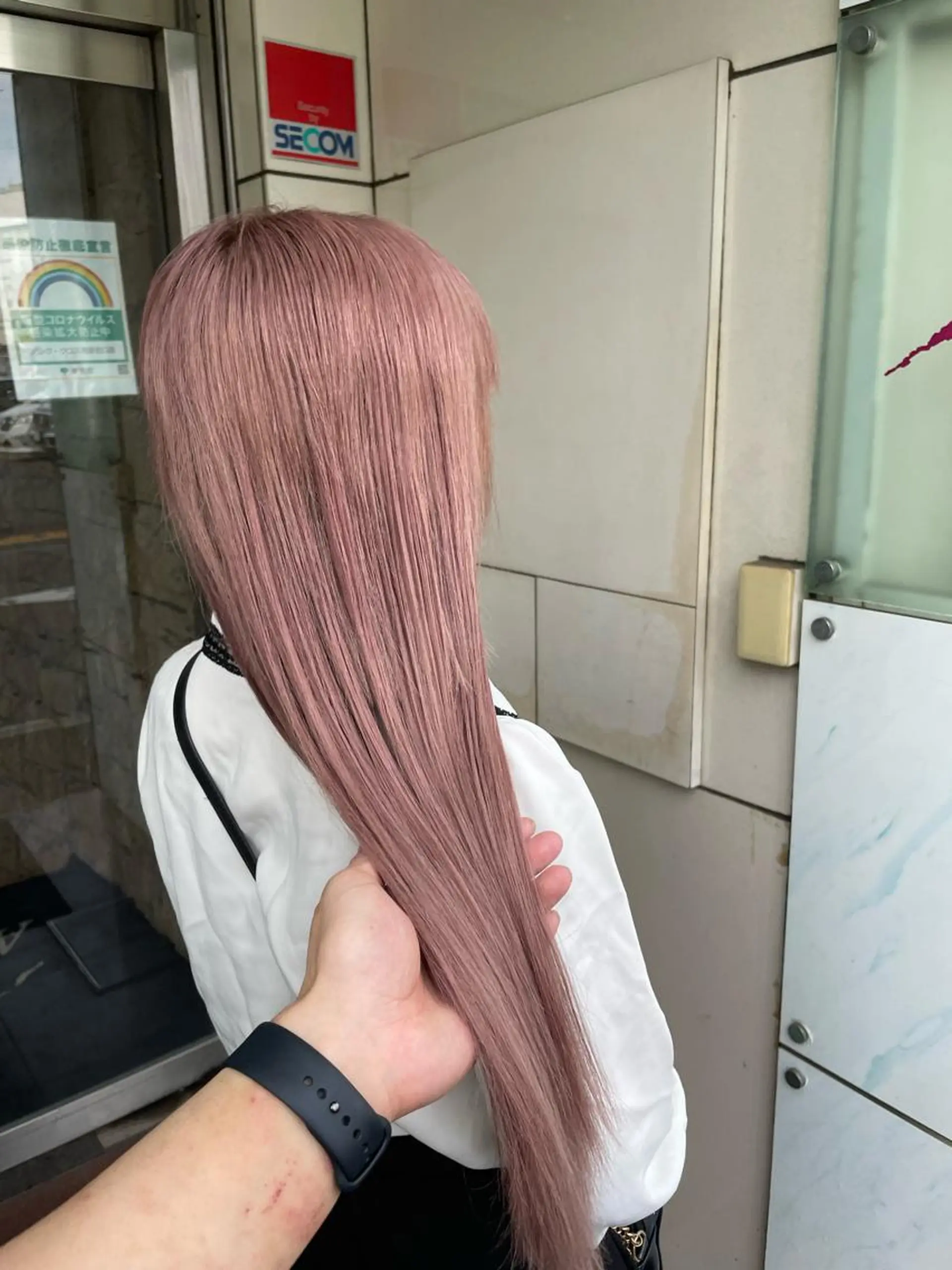 ロング カラー パーマ ヘアアレンジ メンズ キッズ ネイル マツエク・マツパ アイブロウ メンズブリーチ メンズ韓国風 ベージュカラー ブリーチ ピンクカラー ヘアカラー トリートメント ヘアセット アンククロス/ 池袋/RYUSEIのヘアスタイル