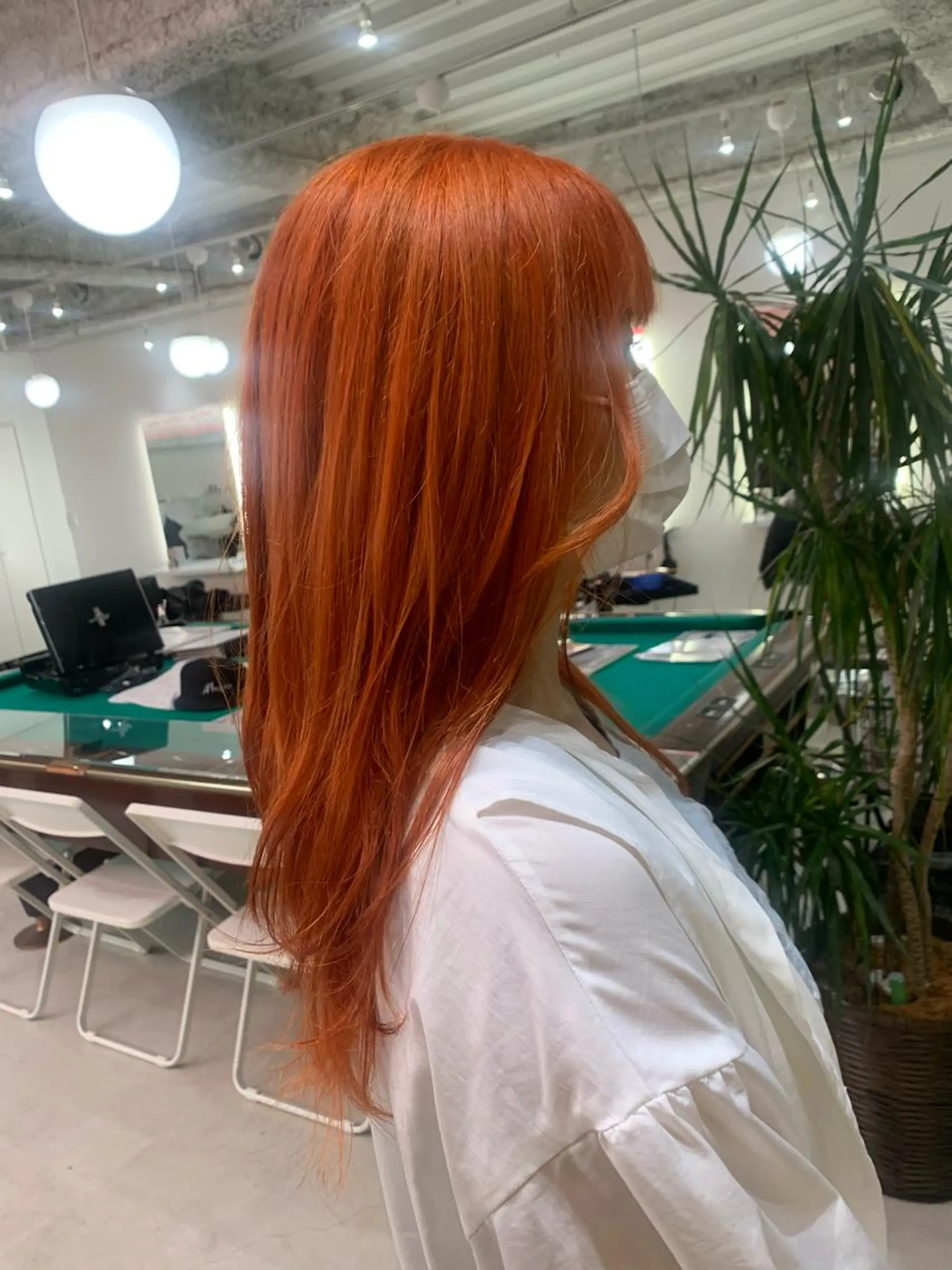 ロング カラー カット ヘアカラー 🧨ブリーチー×ボブ レイヤー💎じゅえるのヘアスタイル