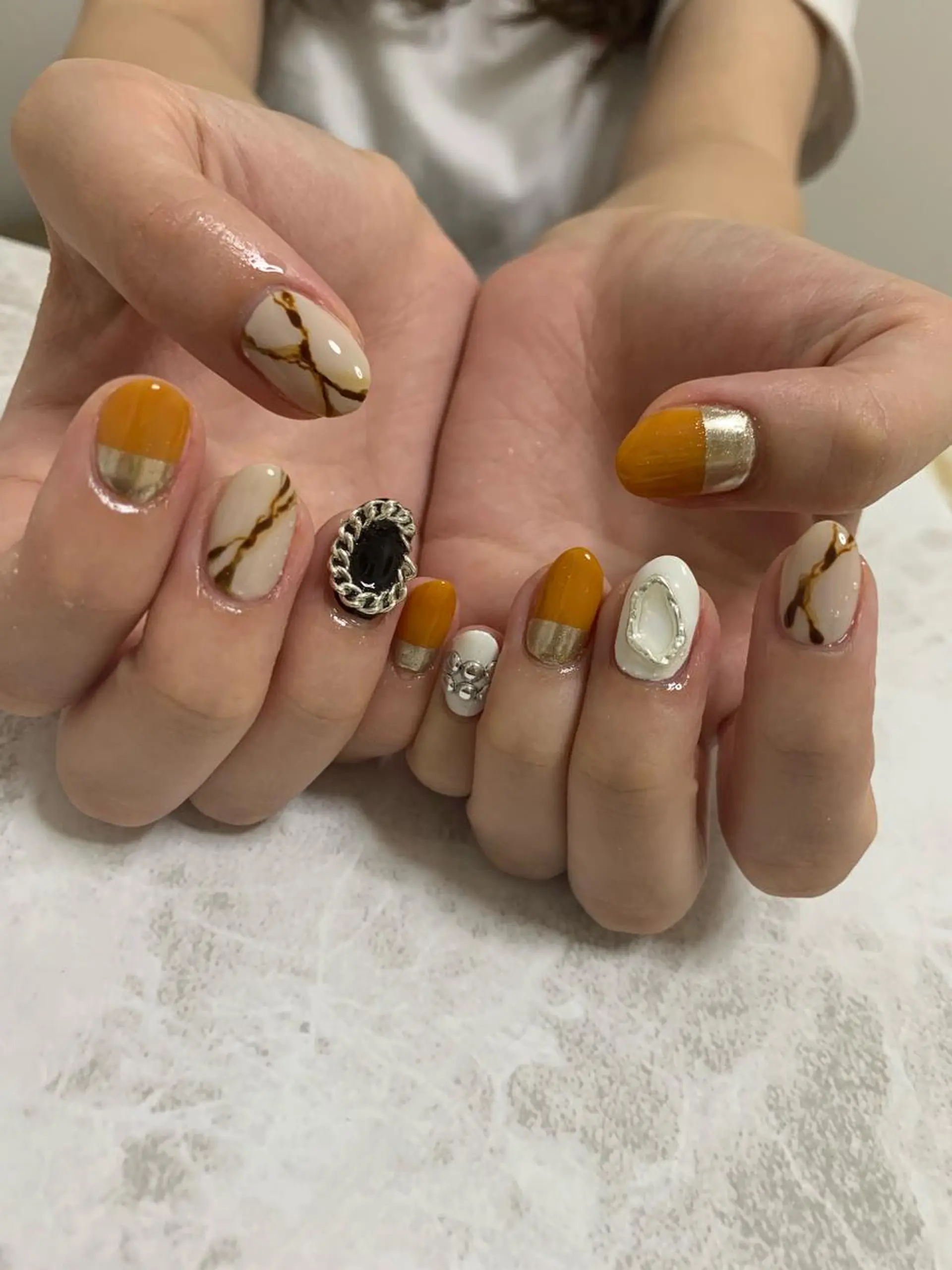 ネイル ハンドネイル フットネイル 竹本 愛のネイルデザイン