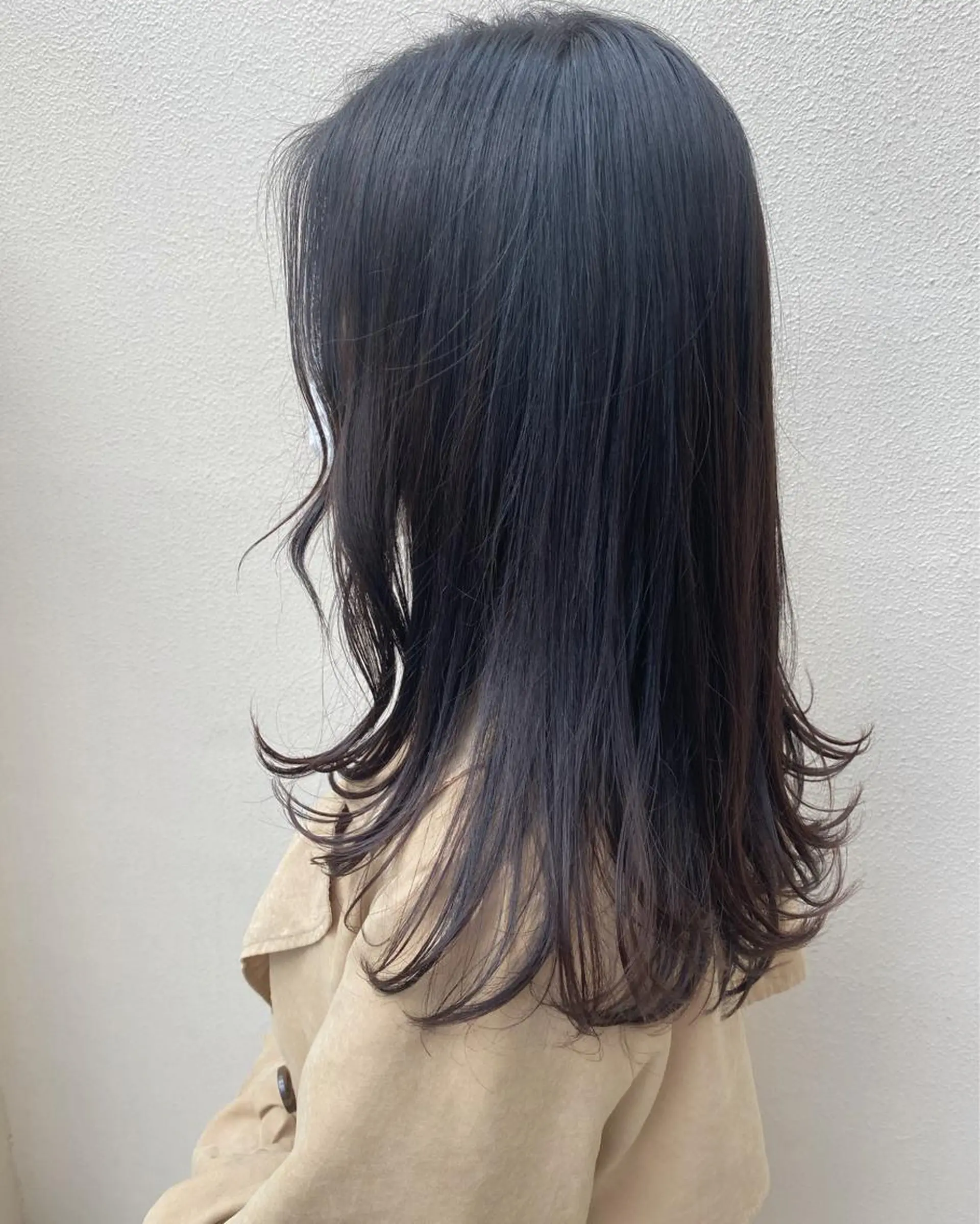 セミロング カット 丸山 史香のヘアスタイル