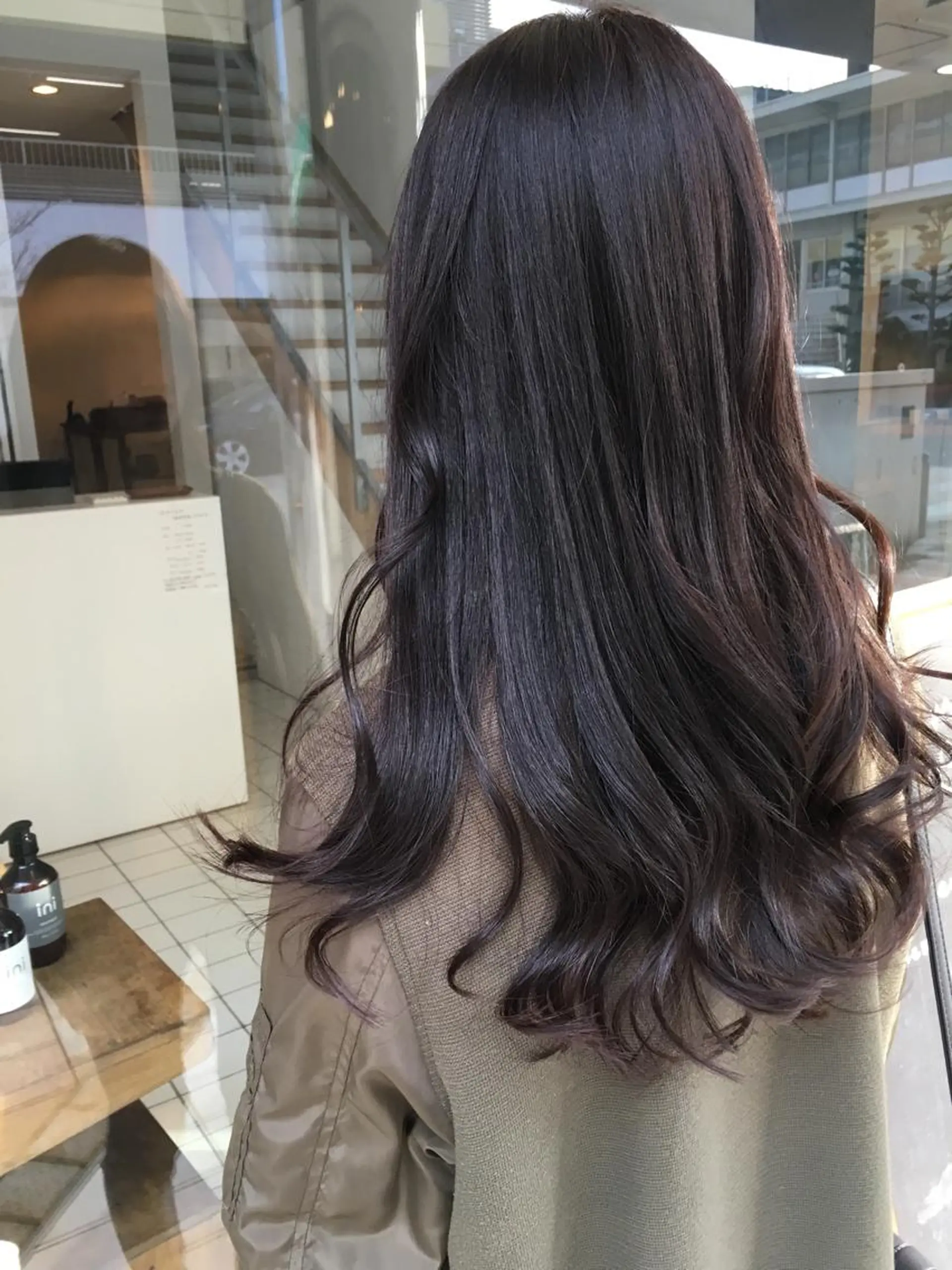 ロング アッシュ ヘアカラー トリートメント HAIR SALONgenie (ヘアーサロンジーニー)所属・嶋崎 啓人のヘアスタイル