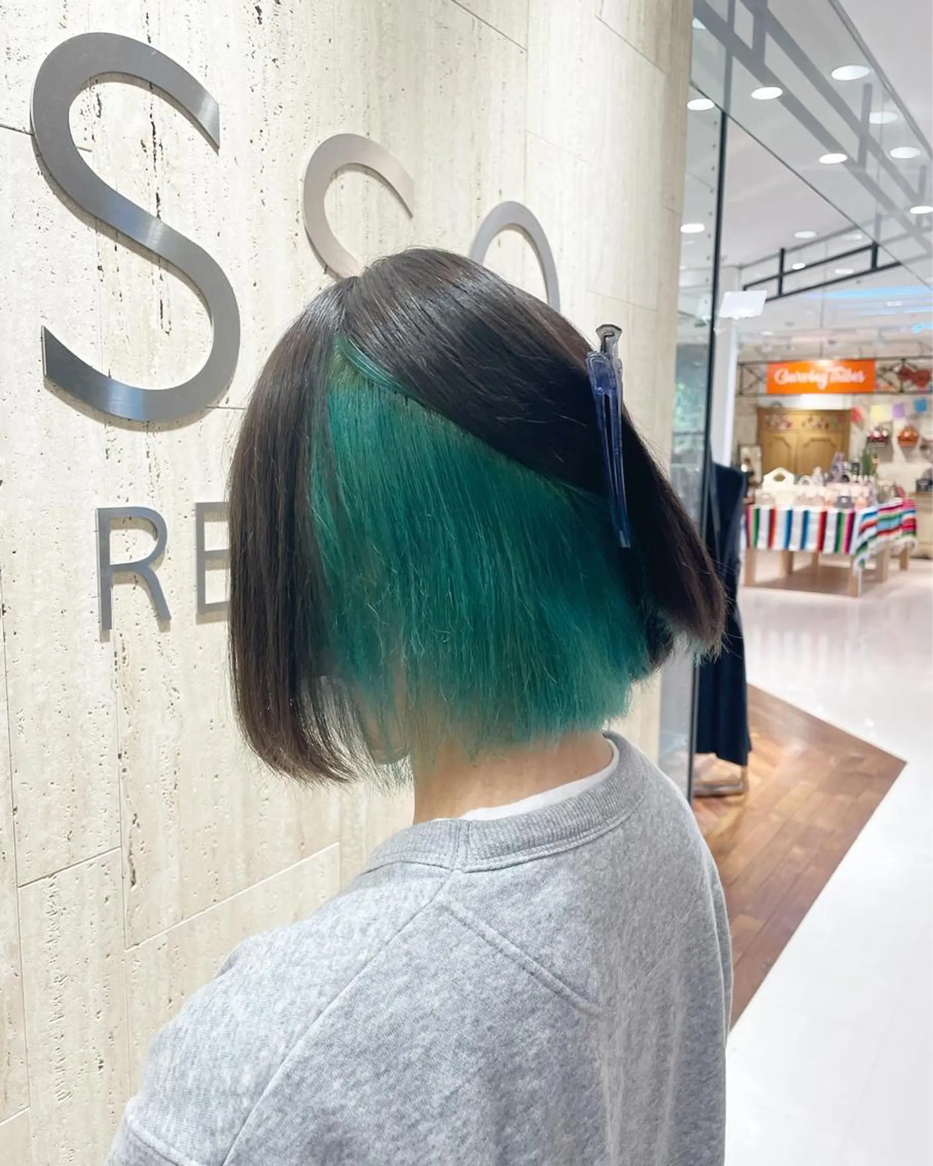 ショート カット ヘアカラー トリートメント 高橋 芽衣のヘアスタイル