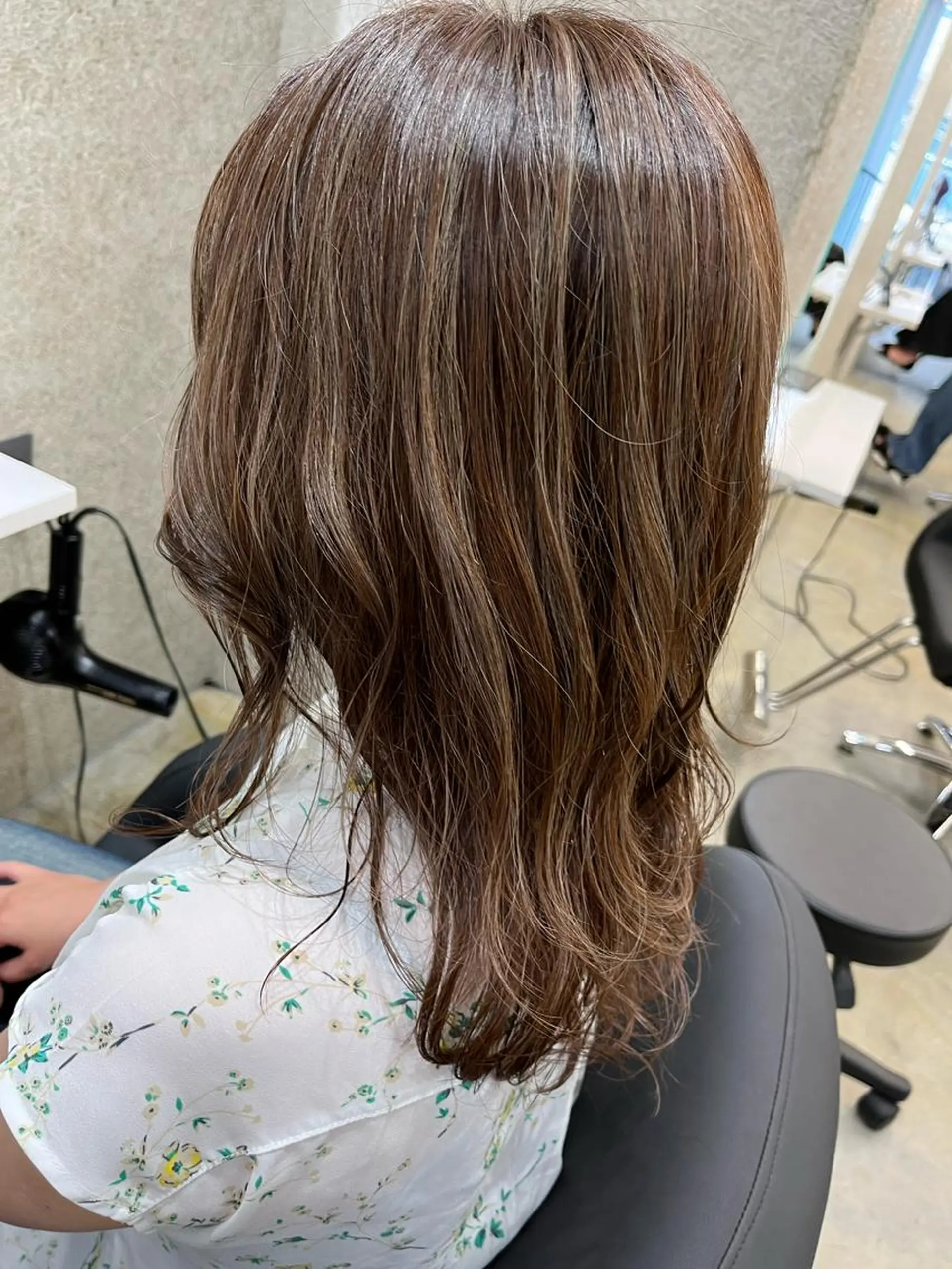 セミロング カラー ヘアアレンジ カット ヘアカラー トリートメント SEA　浦安所属・浦安美容師🌈 Mayaのヘアスタイル