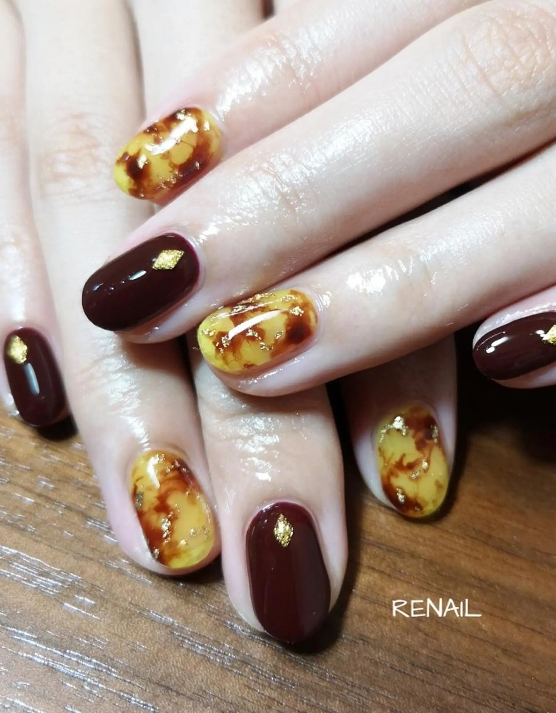 ミディアム RENAIL  玲奈のネイルデザイン
