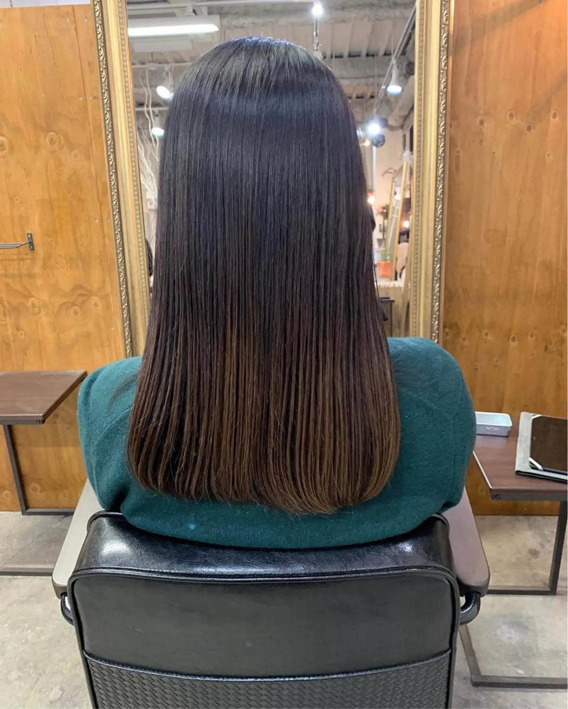 セミロング パーマ 縮毛矯正 トリートメント LEB所属・下河 宗太のヘアスタイル