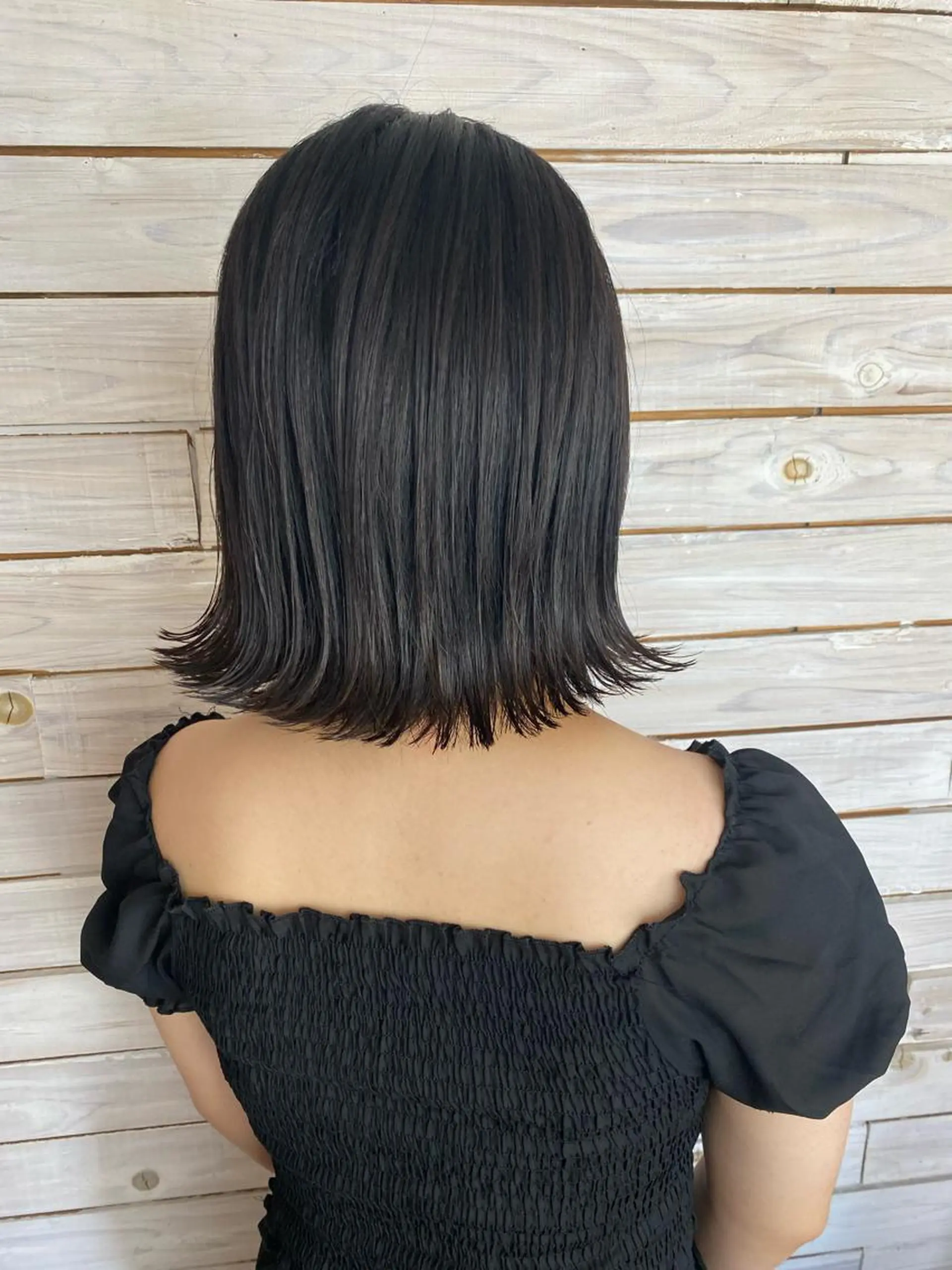 ミディアム 切りっぱなしボブ ボブ 藤本 彩果のヘアスタイル
