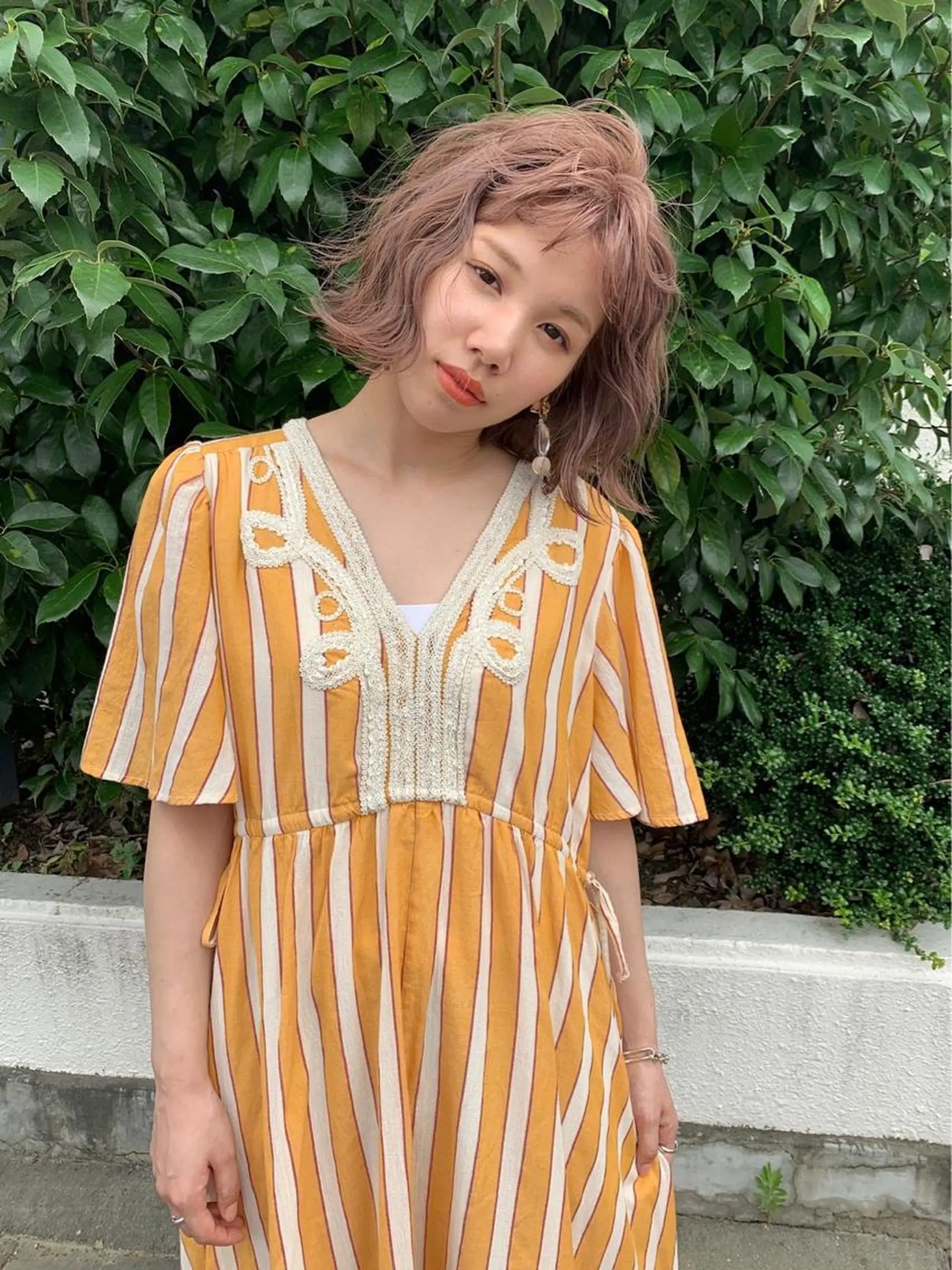 ミディアム momo 岡崎のヘアスタイル