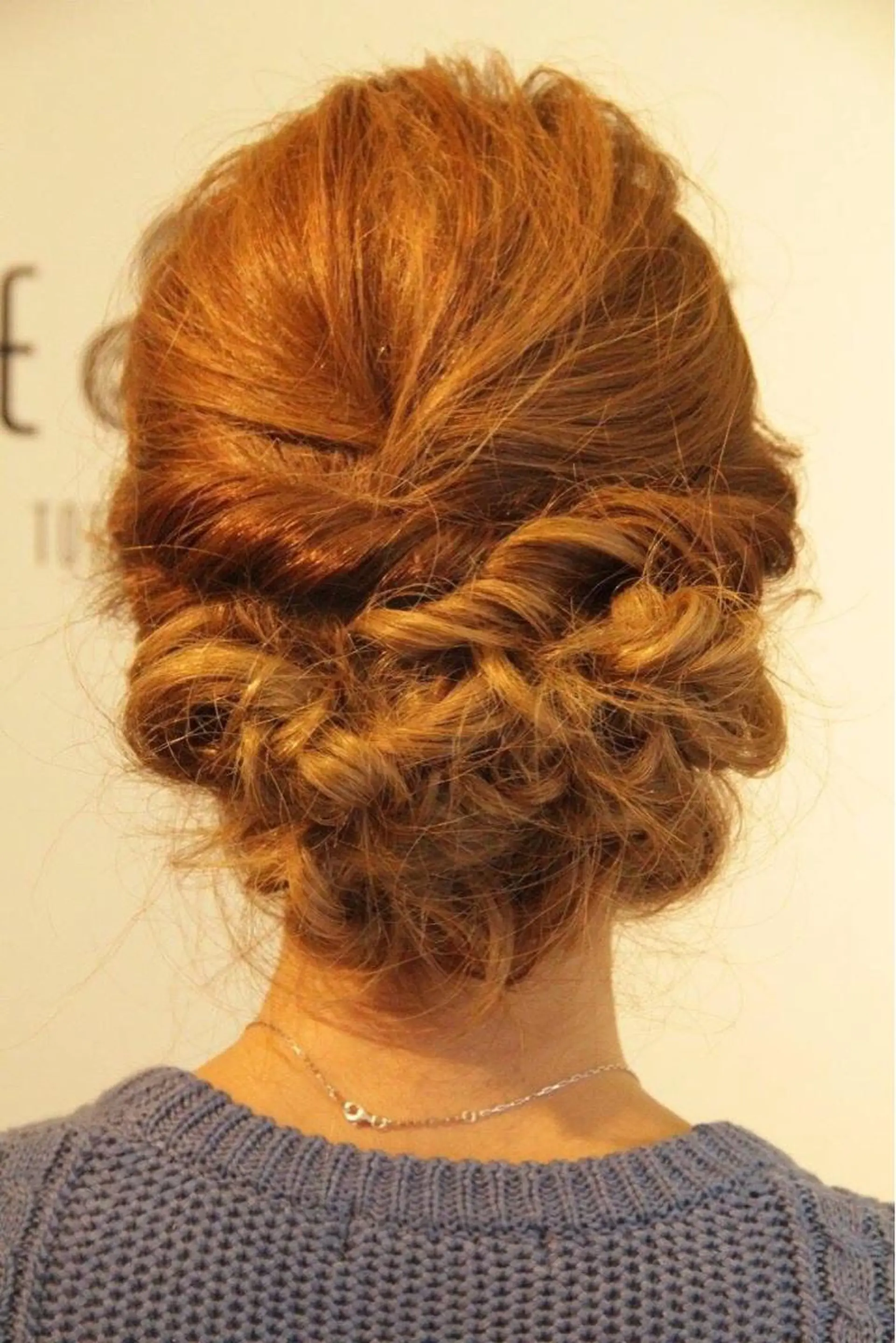 ヘアアレンジ 吉岡 三四朗のヘアスタイル
