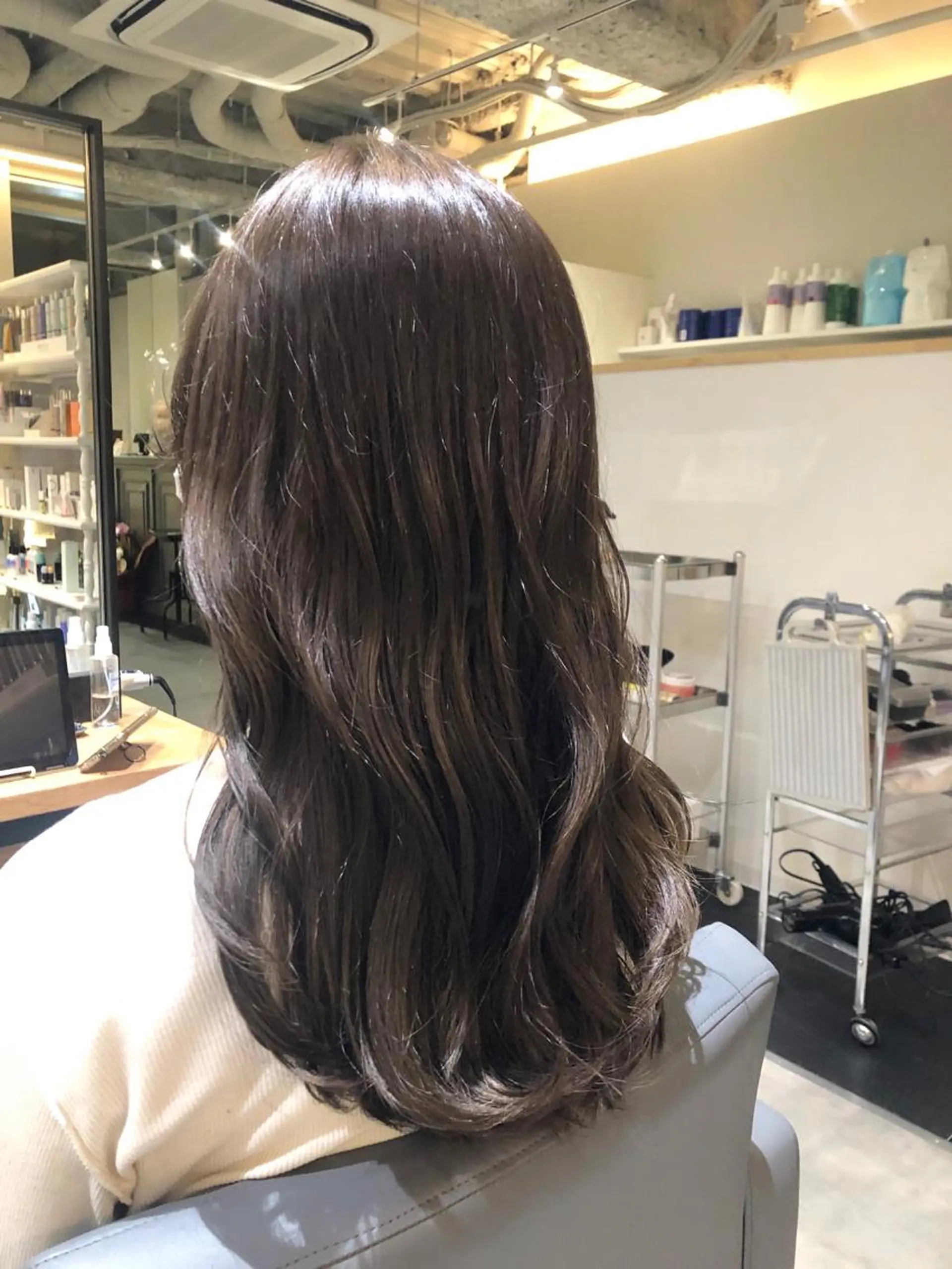 ロング カラー ベージュカラー ブラウンカラー 透明感カラー イルミナカラー オリーブベージュ カット ヘアカラー ショート/パーマ/ カラー/FUKOのヘアスタイル