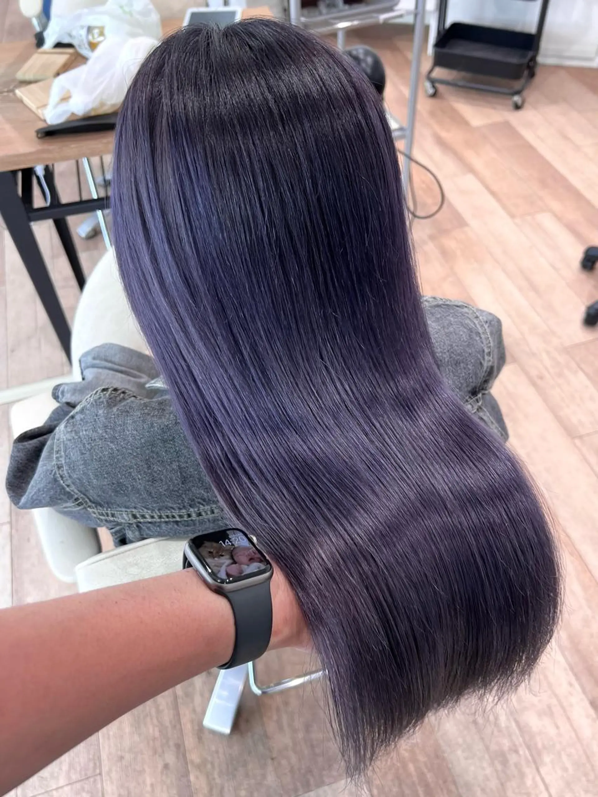 セミロング カラー 新宿/レイヤー/ ブリーチ/西川翔真のヘアスタイル