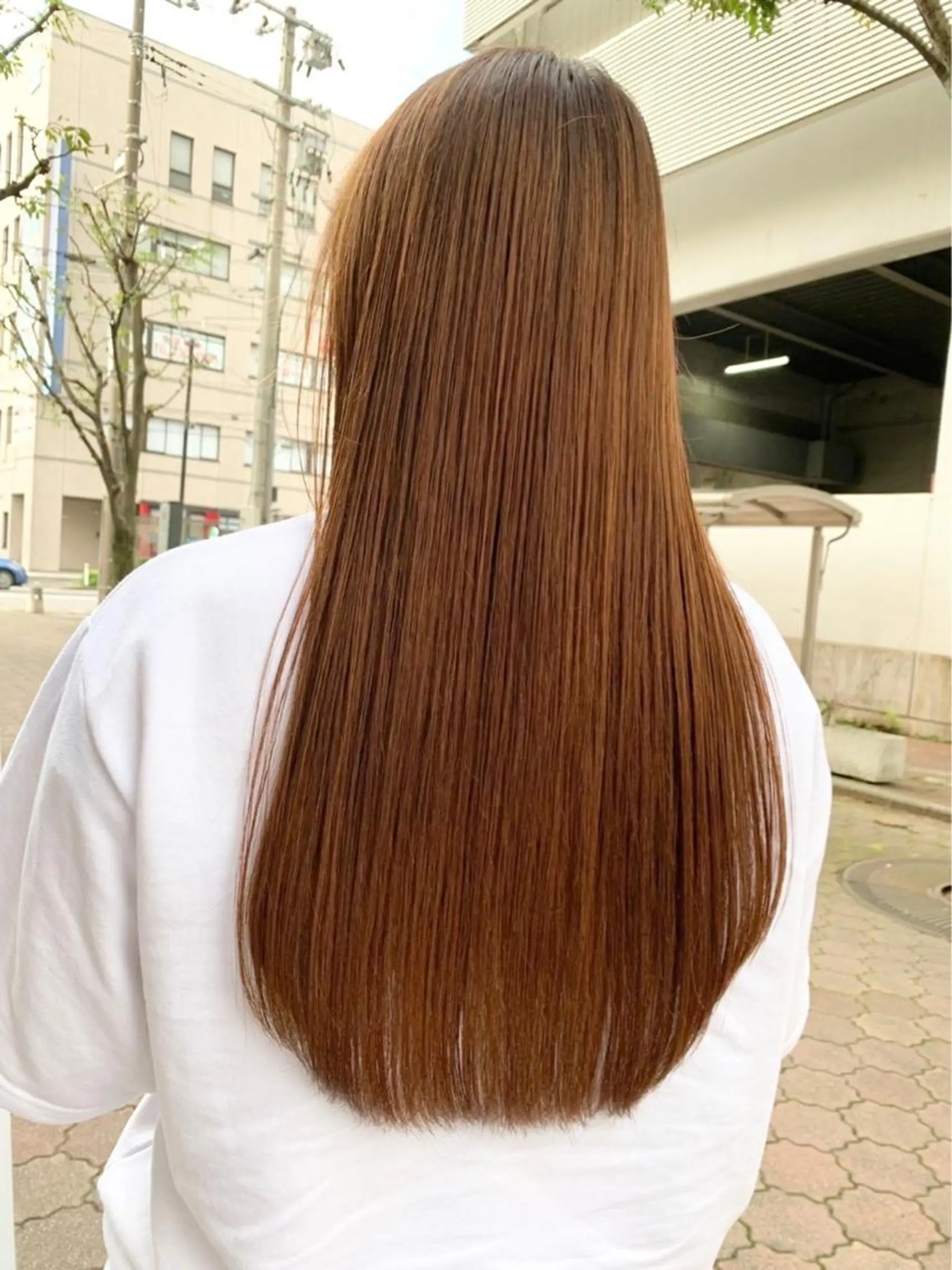 ロング アブアイ所属・🌈艶髪ハイトーン SENAのヘアスタイル