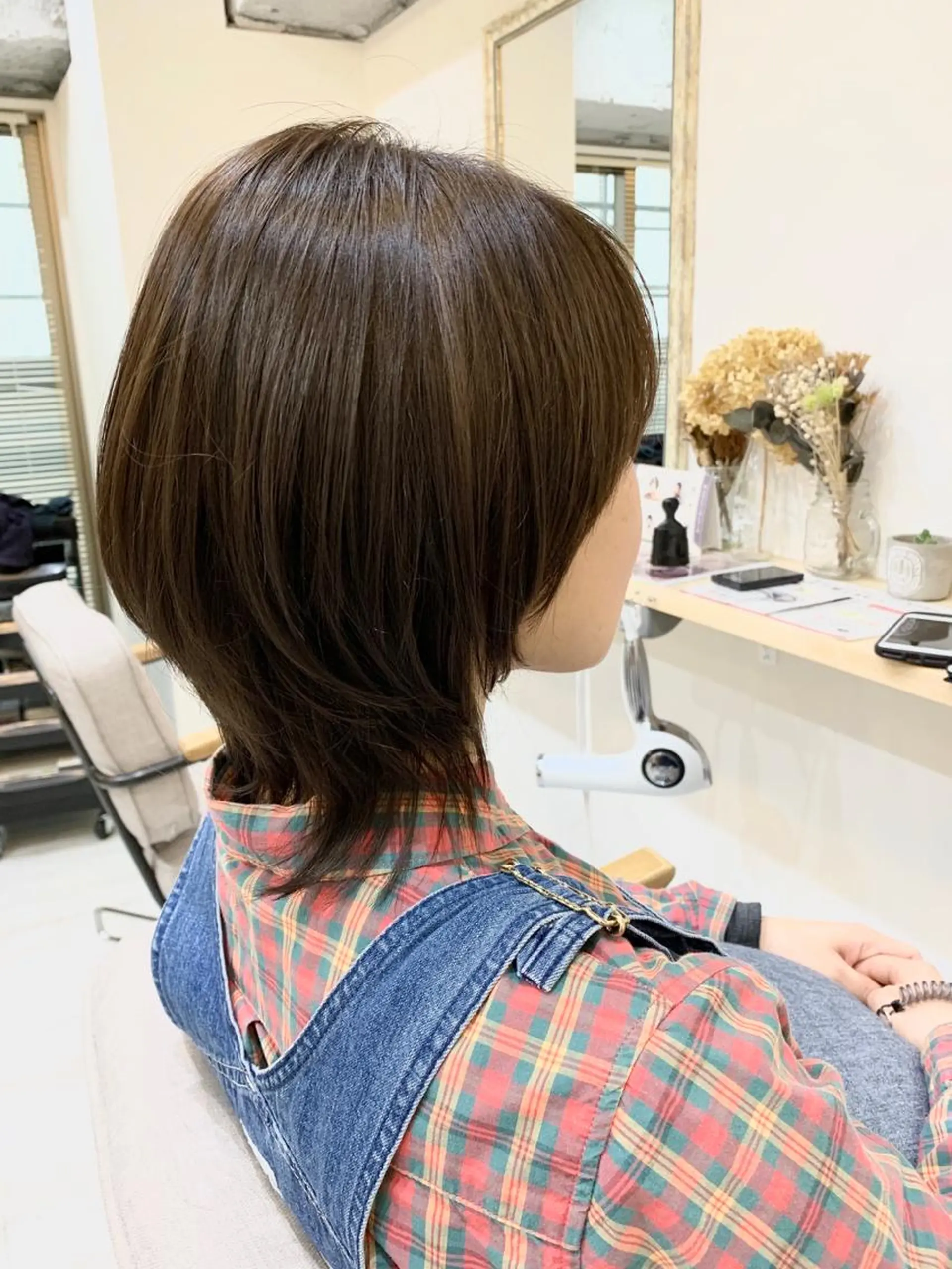 ショート カラー アディクシーカラー ブルーカラー イルミナカラー 髪質改善 トリートメント 山本 悟志のヘアスタイル