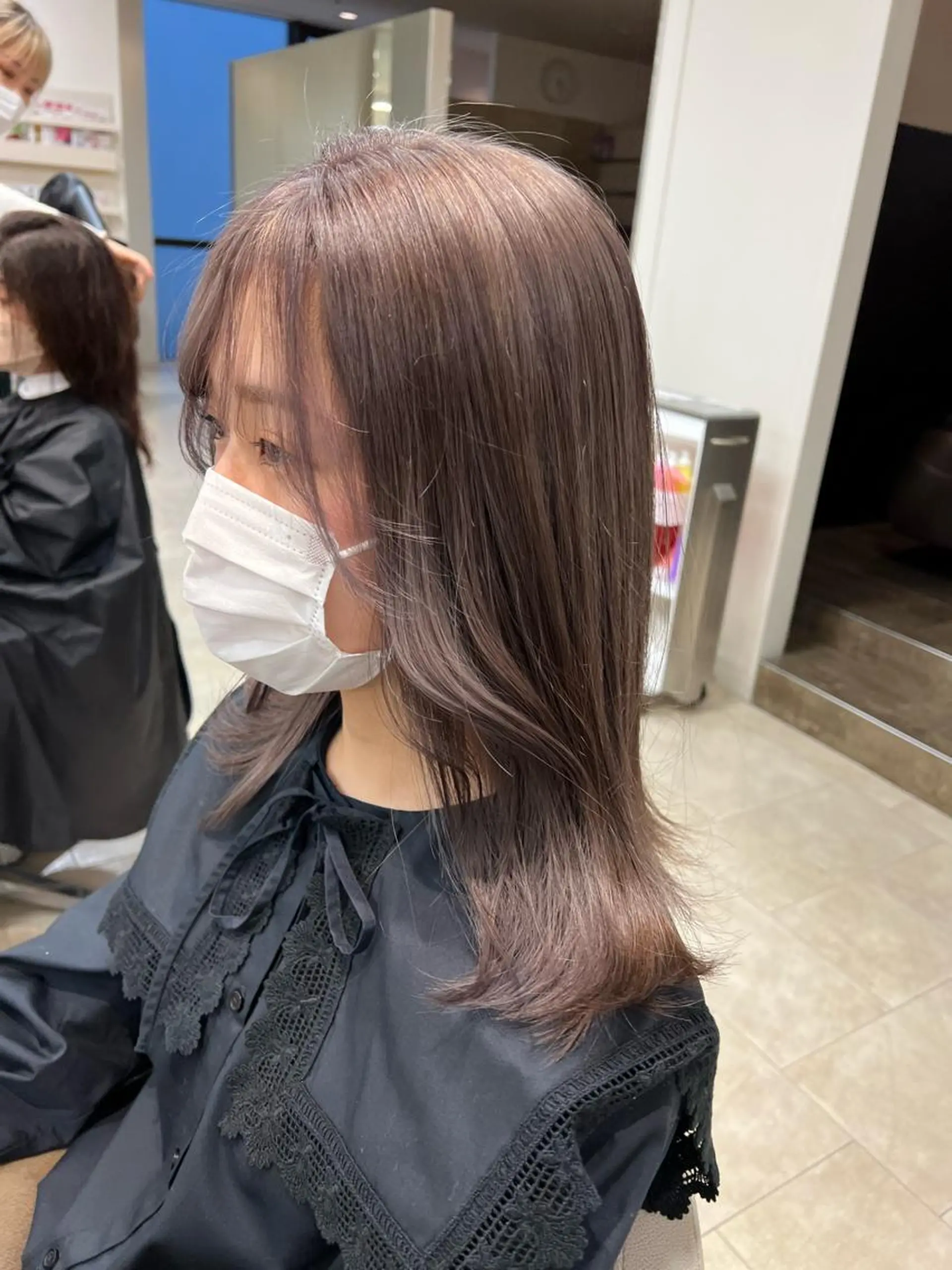 ロング カラー ブリーチ グレージュ ピンクカラー カット ヘアカラー トリートメント 似合わせ.ﾍｱｾｯﾄ 得意🌹井上美沙のヘアスタイル