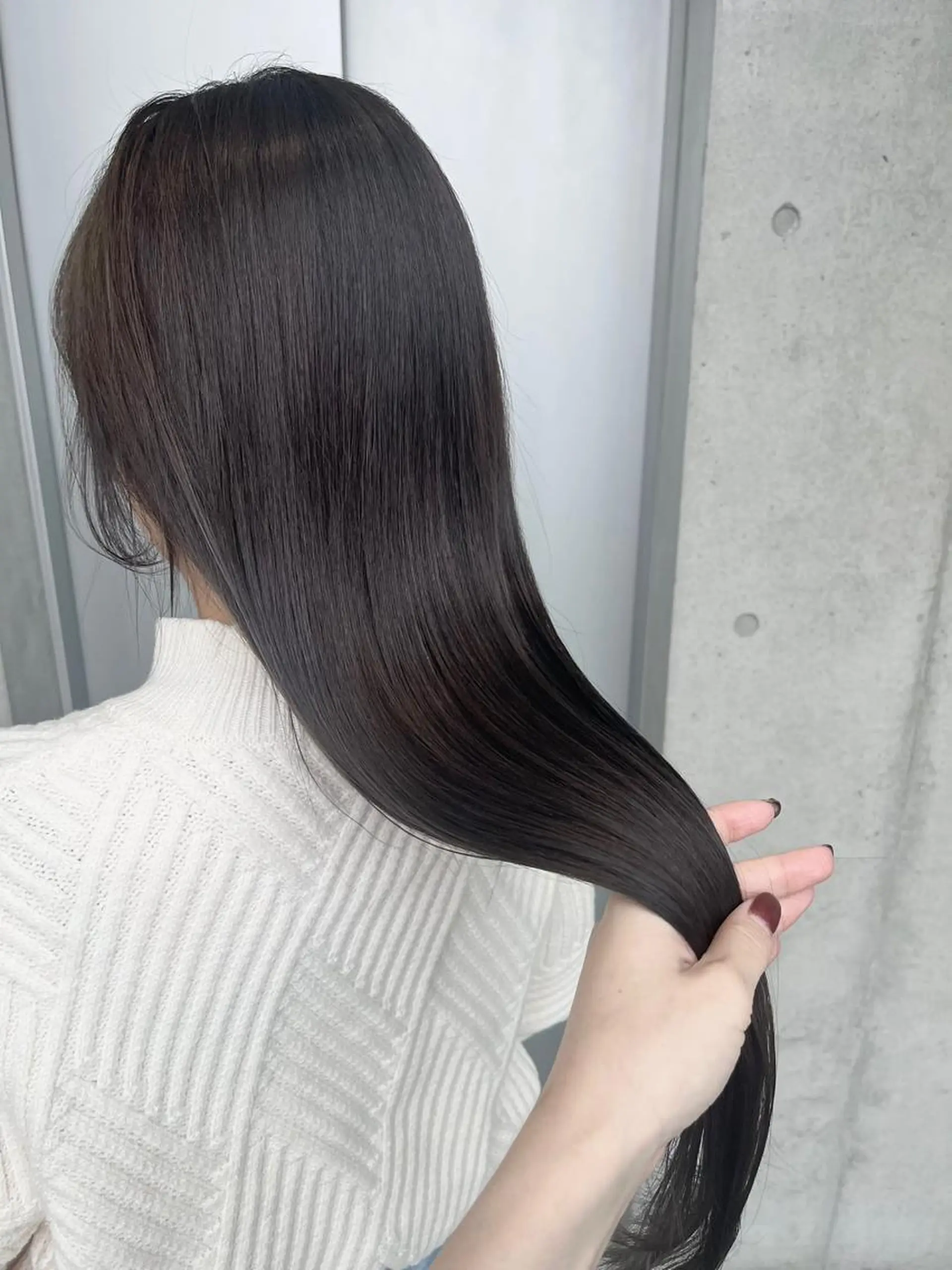 ロング カラー パーマ ヘアアレンジ カット ヘアカラー トリートメント ヘッドスパ ヘアセット 透明感/オリーブ/ グレージュ/YUKAのヘアスタイル
