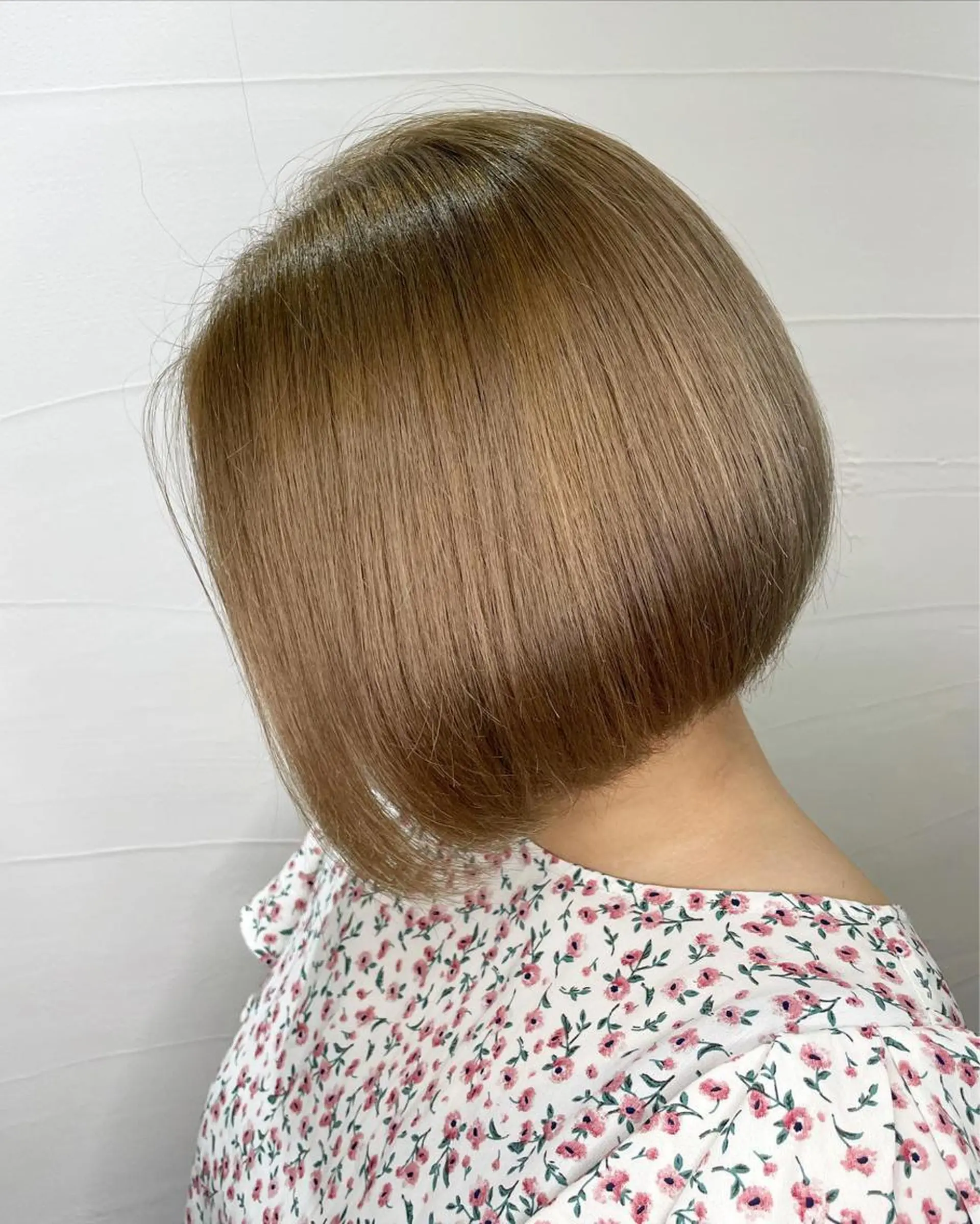 ショート カラー ハイトーンカラー ボブ カット ヘアカラー バレイヤージュカラー 特化美容師✨星皓太のヘアスタイル