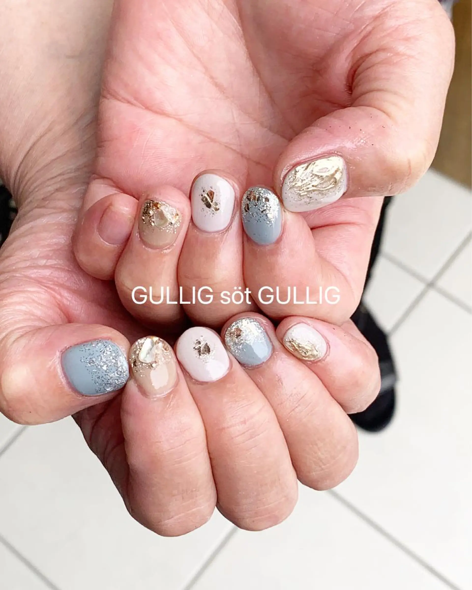 ネイル GULLIG söt GULLIGのネイルデザイン