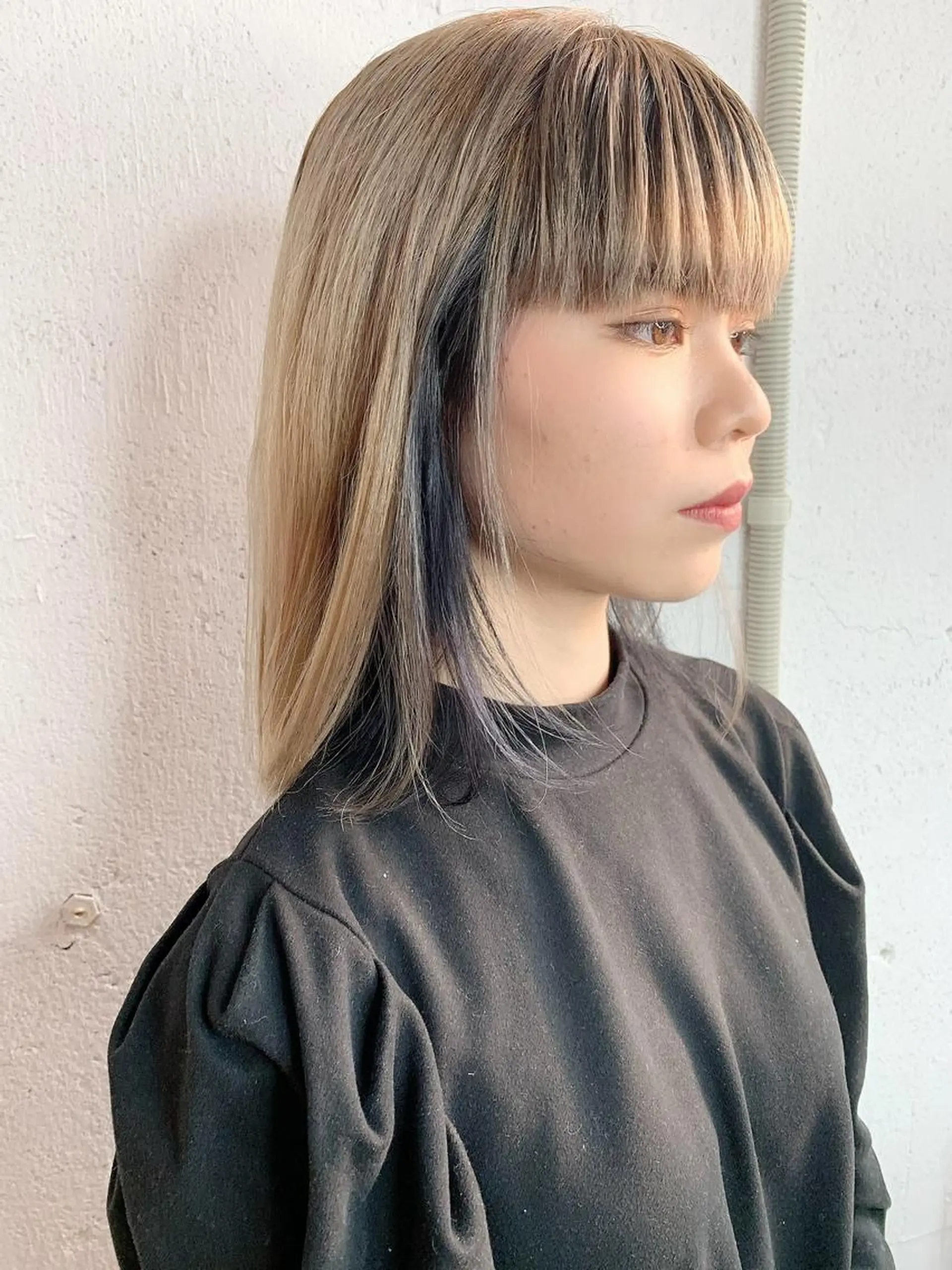 ミディアム カラー 黒髪 ブルーカラー ブルーブラック ヘアカラー トリートメント 💛丁寧さNo.🥇 🧸片山智裕💛のヘアスタイル