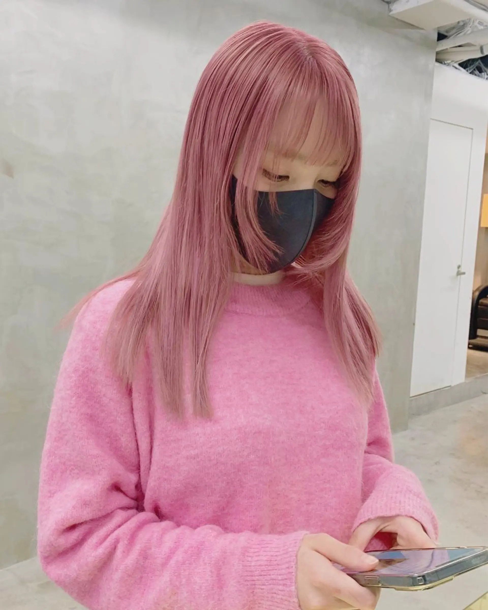 セミロング カラー ブームボックス所属・🐝ハイトーンカラー hachi🐝のヘアスタイル