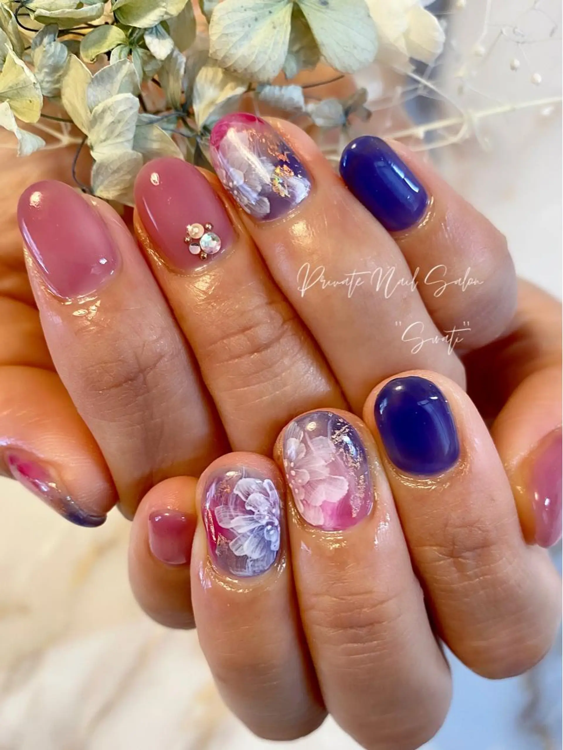 ネイル アートネイル ニュアンスネイル オフィスネイル 冬ネイル yuko （ネイリスト）のネイルデザイン