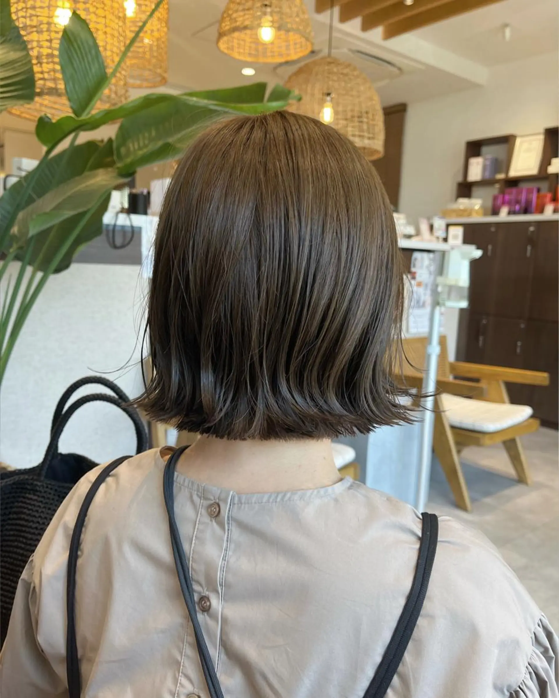 ショート 切りっぱなしボブ ボブ カット ヘアカラー 和田 琉々香のヘアスタイル