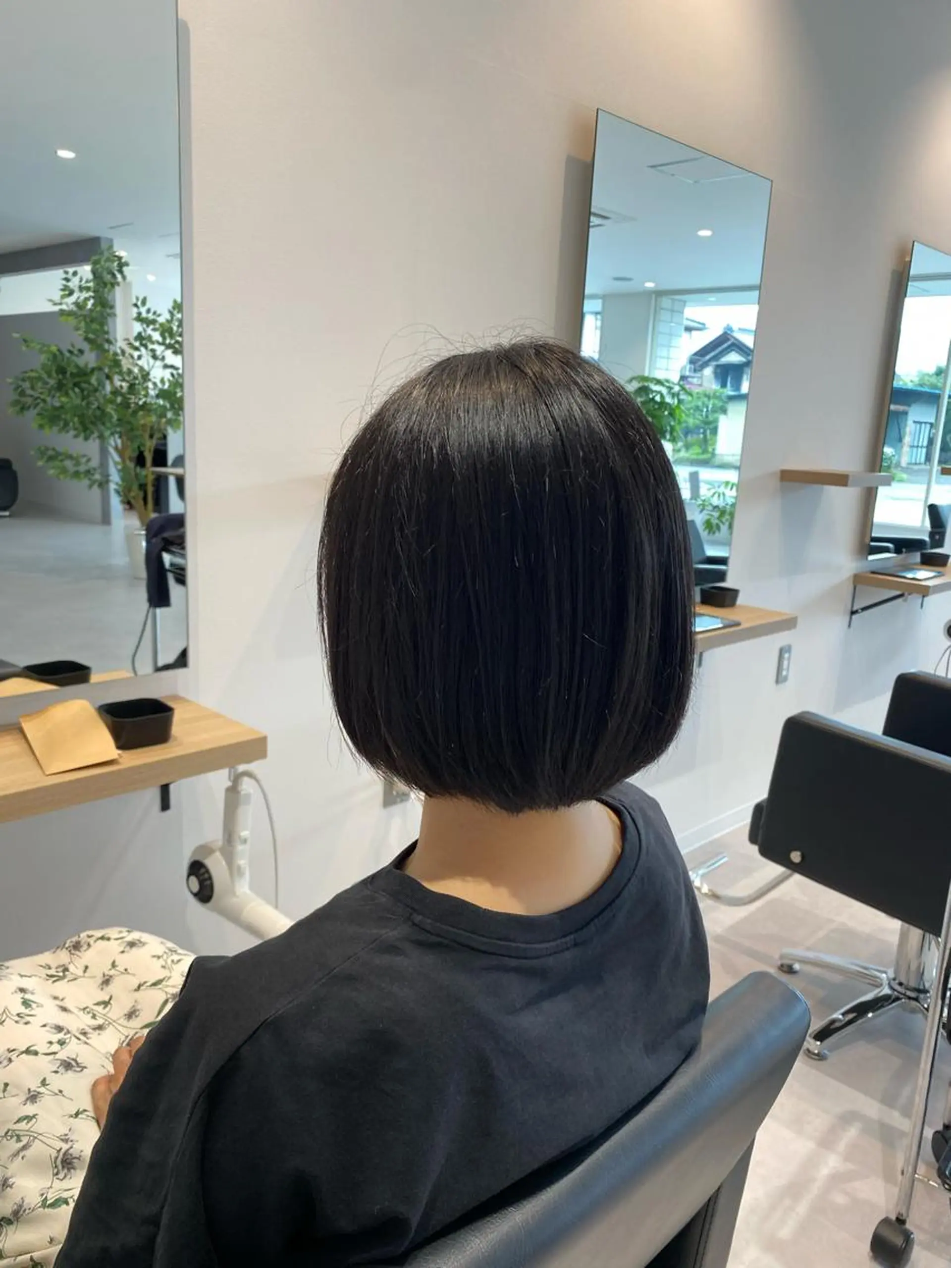 ショート ボブ 顔周りカット レイヤーカット Hair Ange伊達店所属・山口 美緒のヘアスタイル
