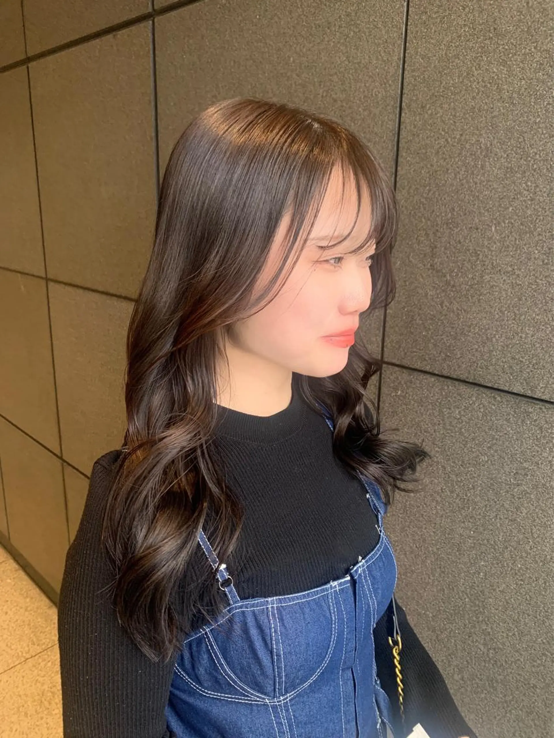 ロング カラー SALOWIN    銀座RAY 2所属・yamashika honokaのヘアスタイル