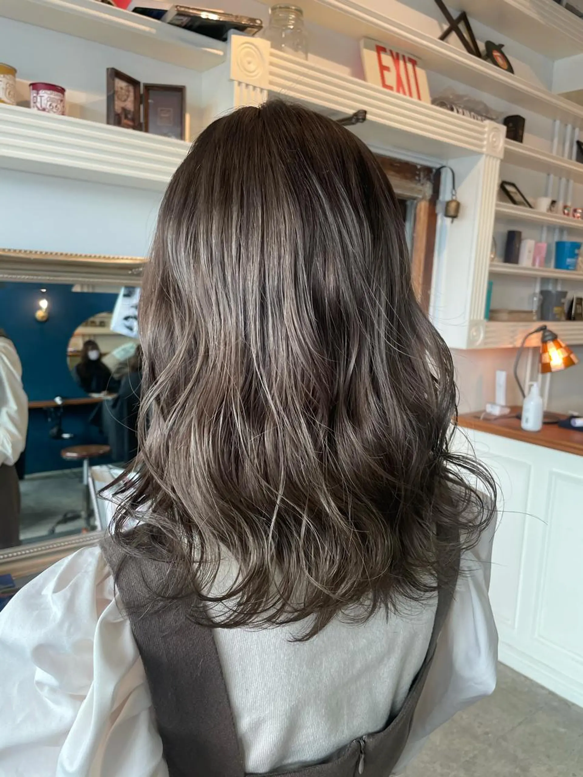 セミロング カラー ブリーチ グレージュ ヘアカラー トリートメント 💐パーソナルカラー /市橋加菜💐のヘアスタイル