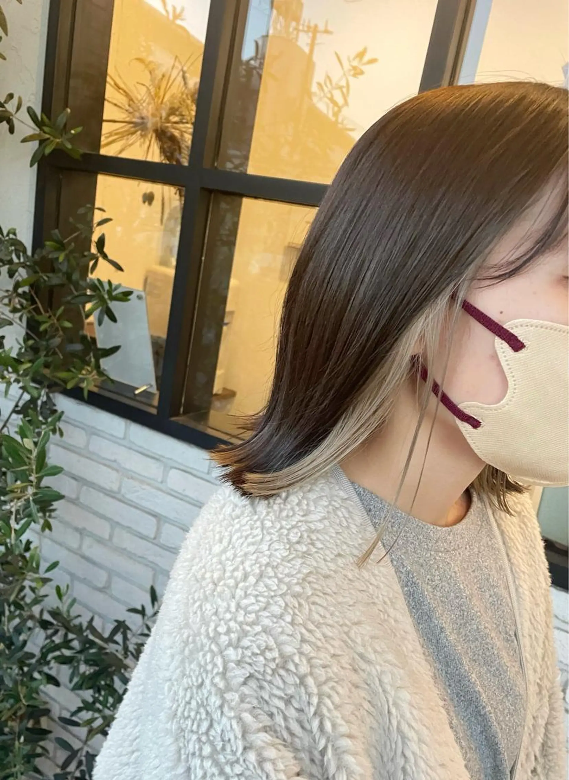 ミディアム カラー ベージュカラー グレージュ インナーカラー ミルクティーベージュ ヘアカラー 小坂 真子のヘアスタイル
