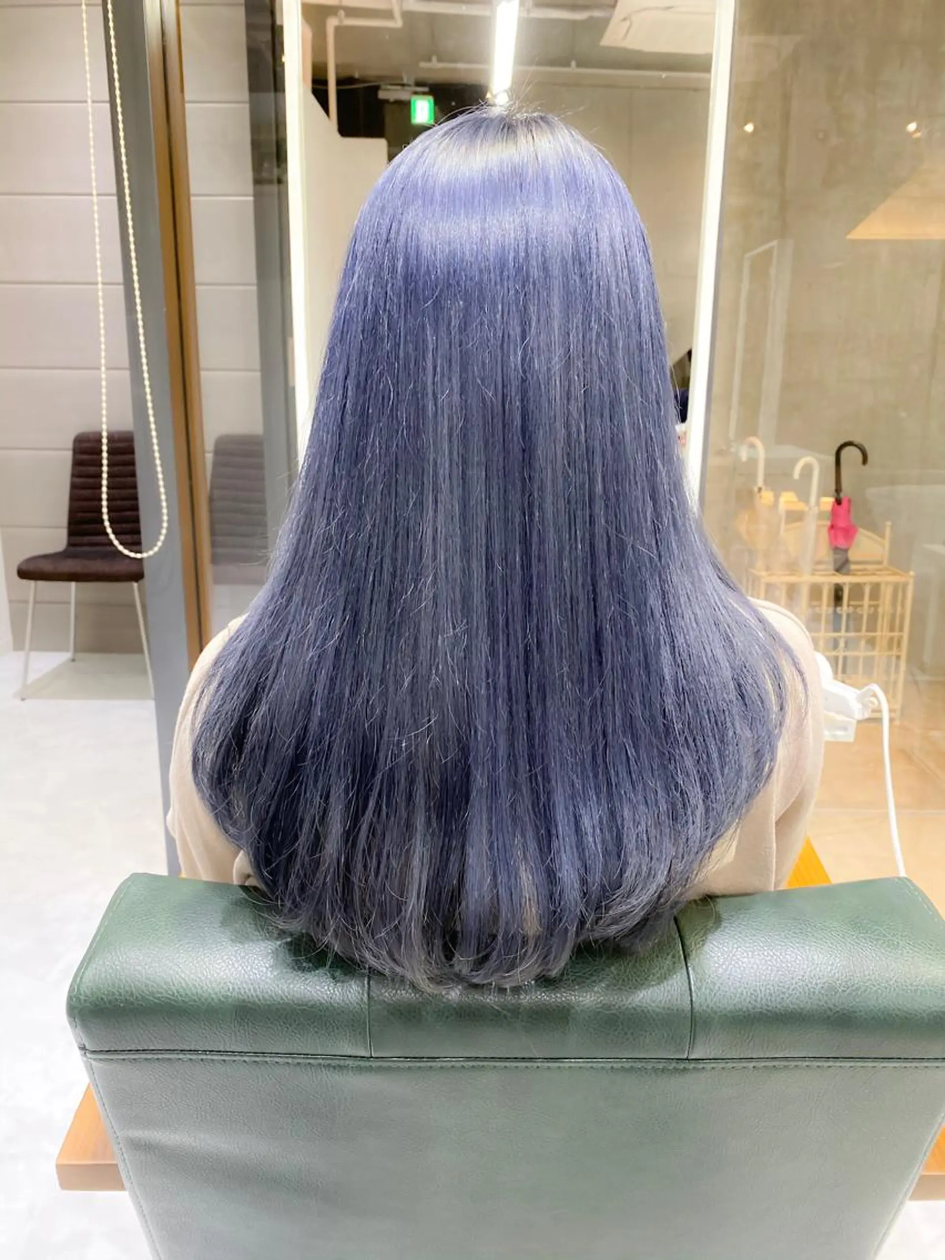 ロング カラー ヘアアレンジ ブルーカラー ネイビーカラー モテ髪透明感❤️ デイズヘアカラーのヘアスタイル