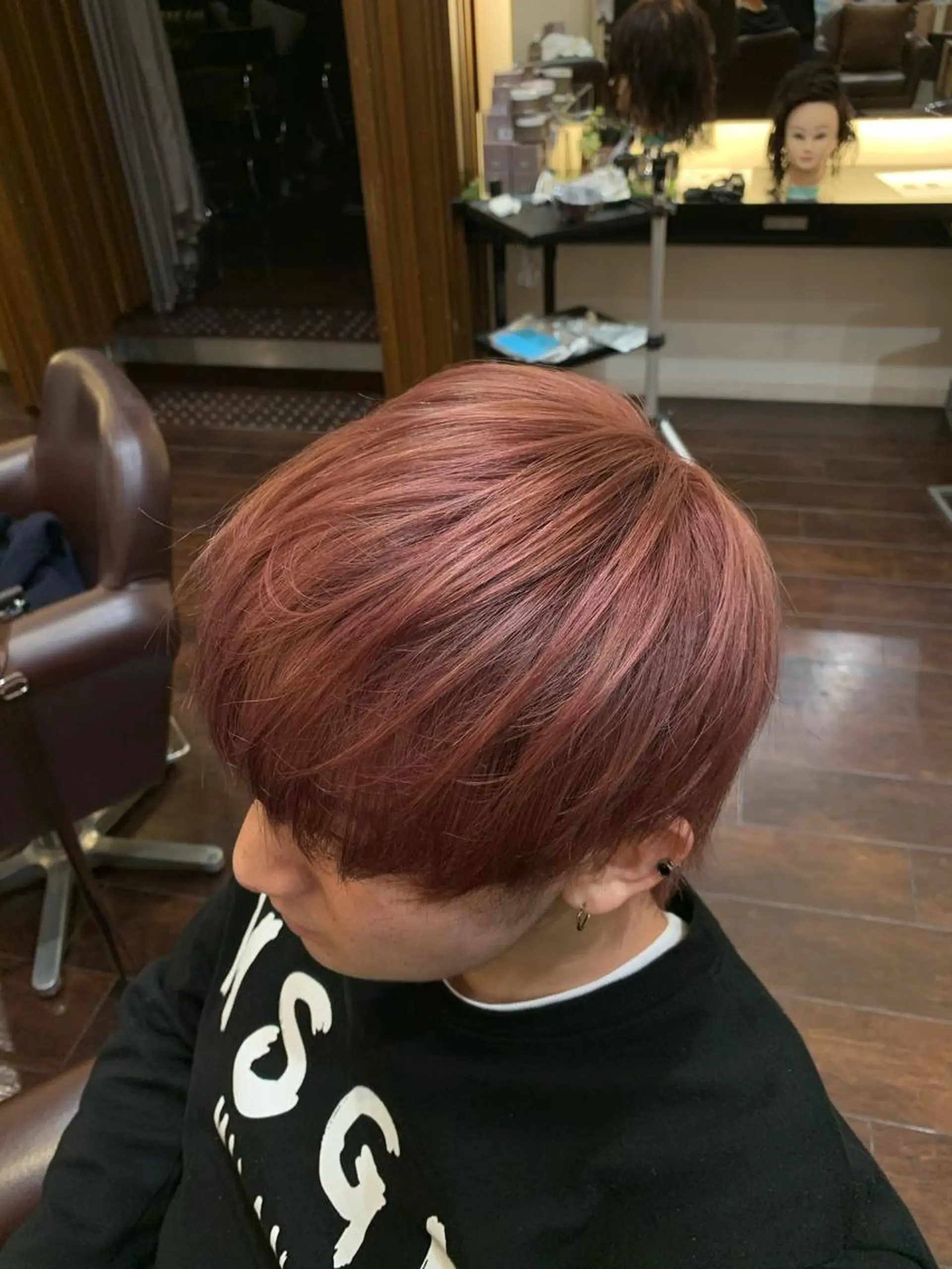カラー メンズ マッシュ ツーブロック レッドカラー 髪質改善/縮毛矯正 齊藤謙介のヘアスタイル