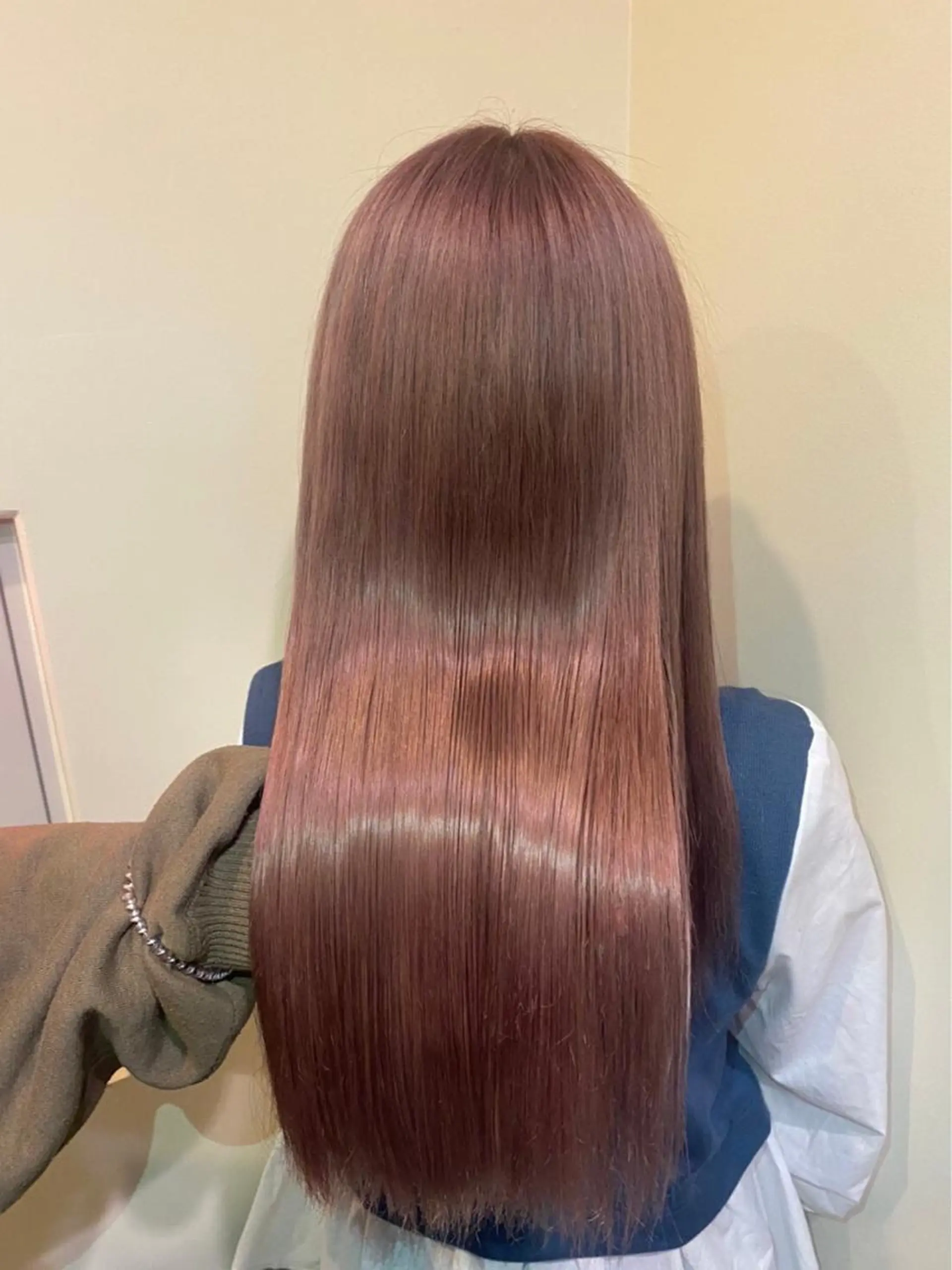 ミディアム カラー ヘアアレンジ 髪質改善 トリートメント 髪質改善 ツヤ髪カラー✴︎髙井のヘアスタイル