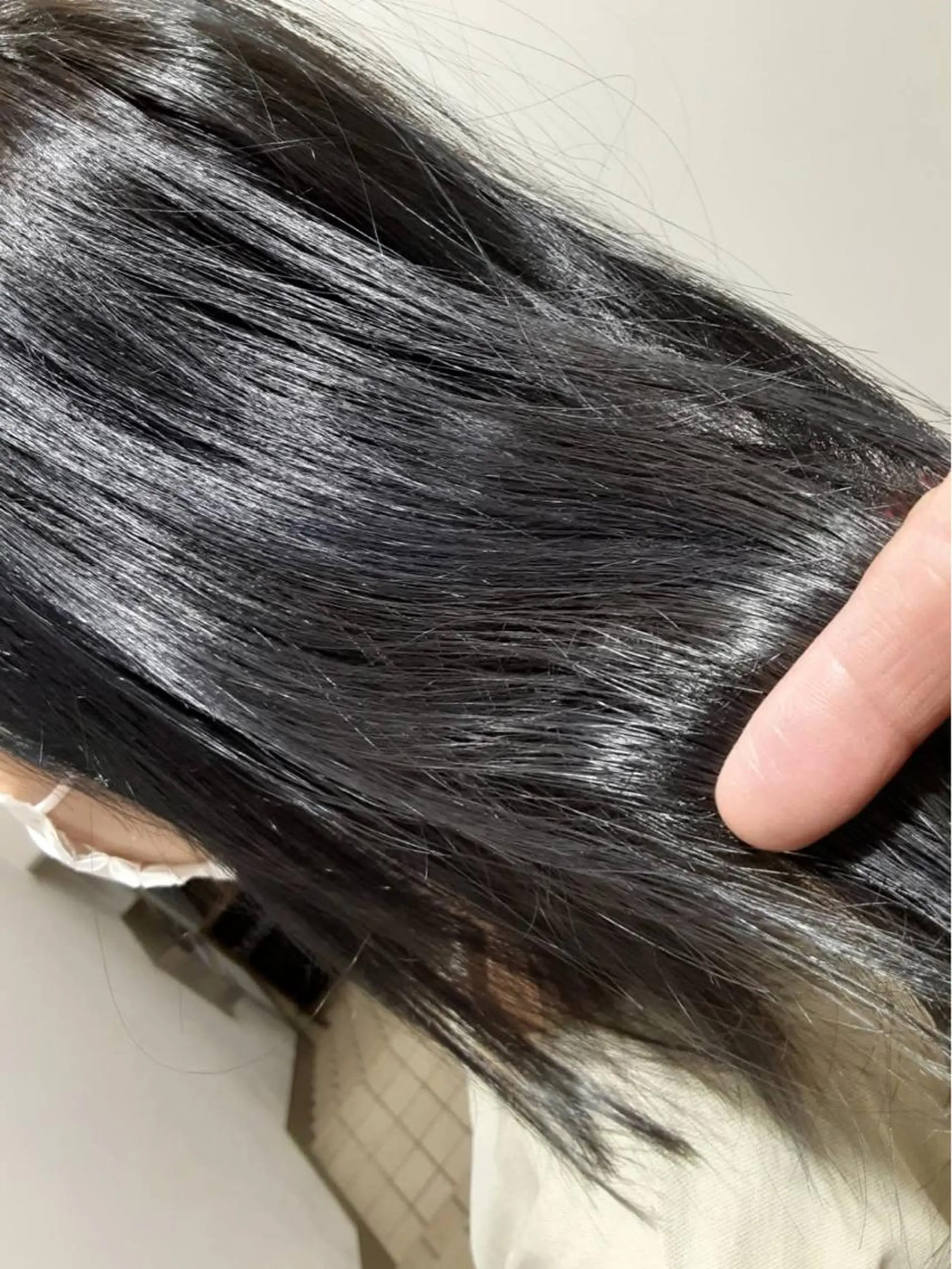 カラー ブリーチ ダークグレー ブリーチなしカラー 稲田 全将のヘアスタイル