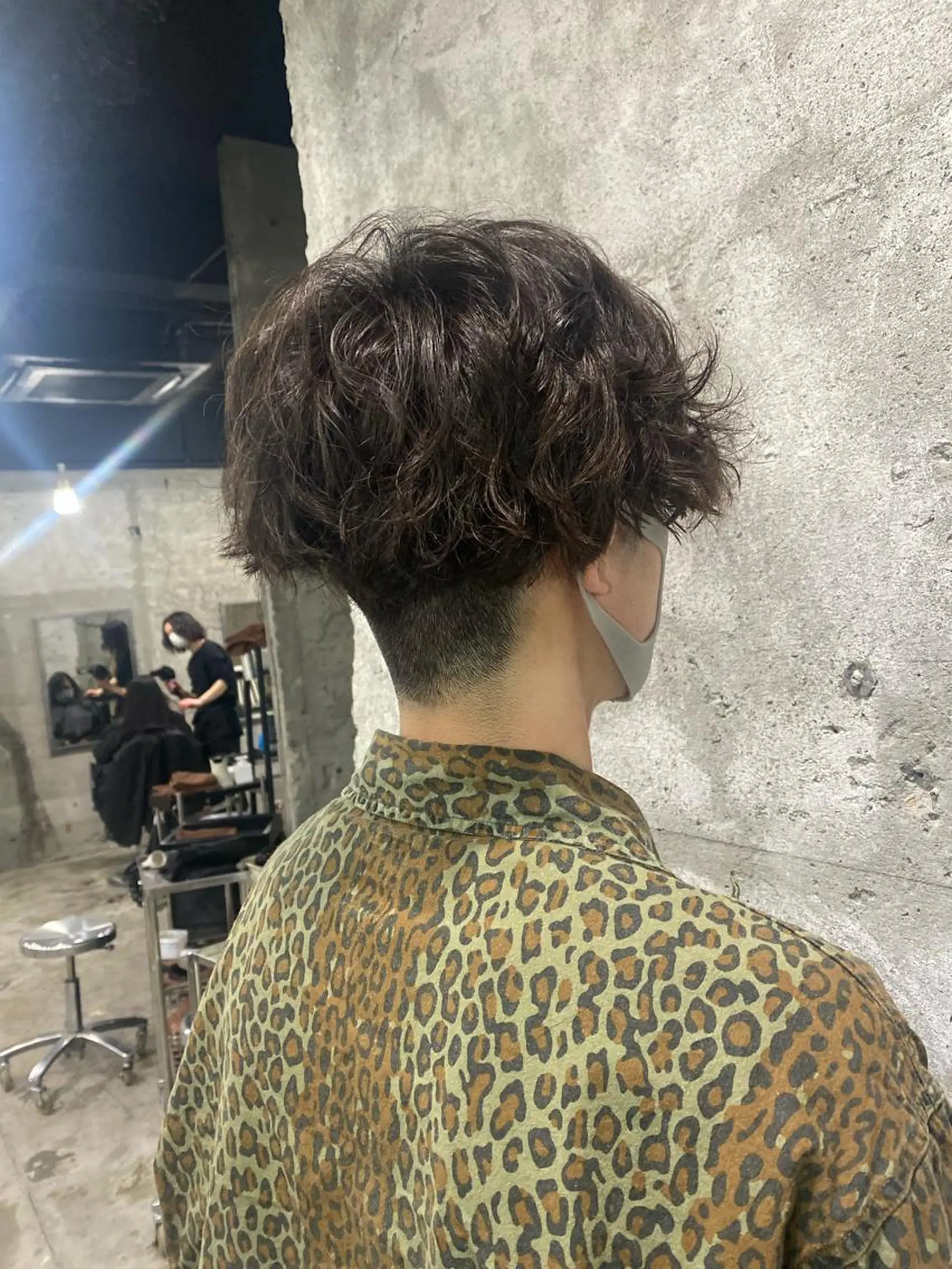 ショート パーマ ヘアアレンジ メンズ センターパート カット パーマ ［似合わせヘア］ ✂︎OGURO✂︎のヘアスタイル