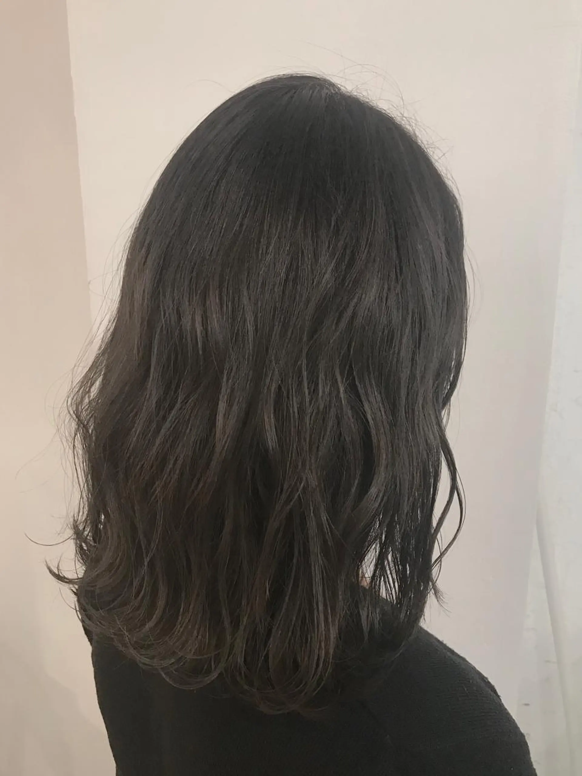 セミロング カラー 渋谷ブリーチカラー 韓国ヘアyuikoのヘアスタイル