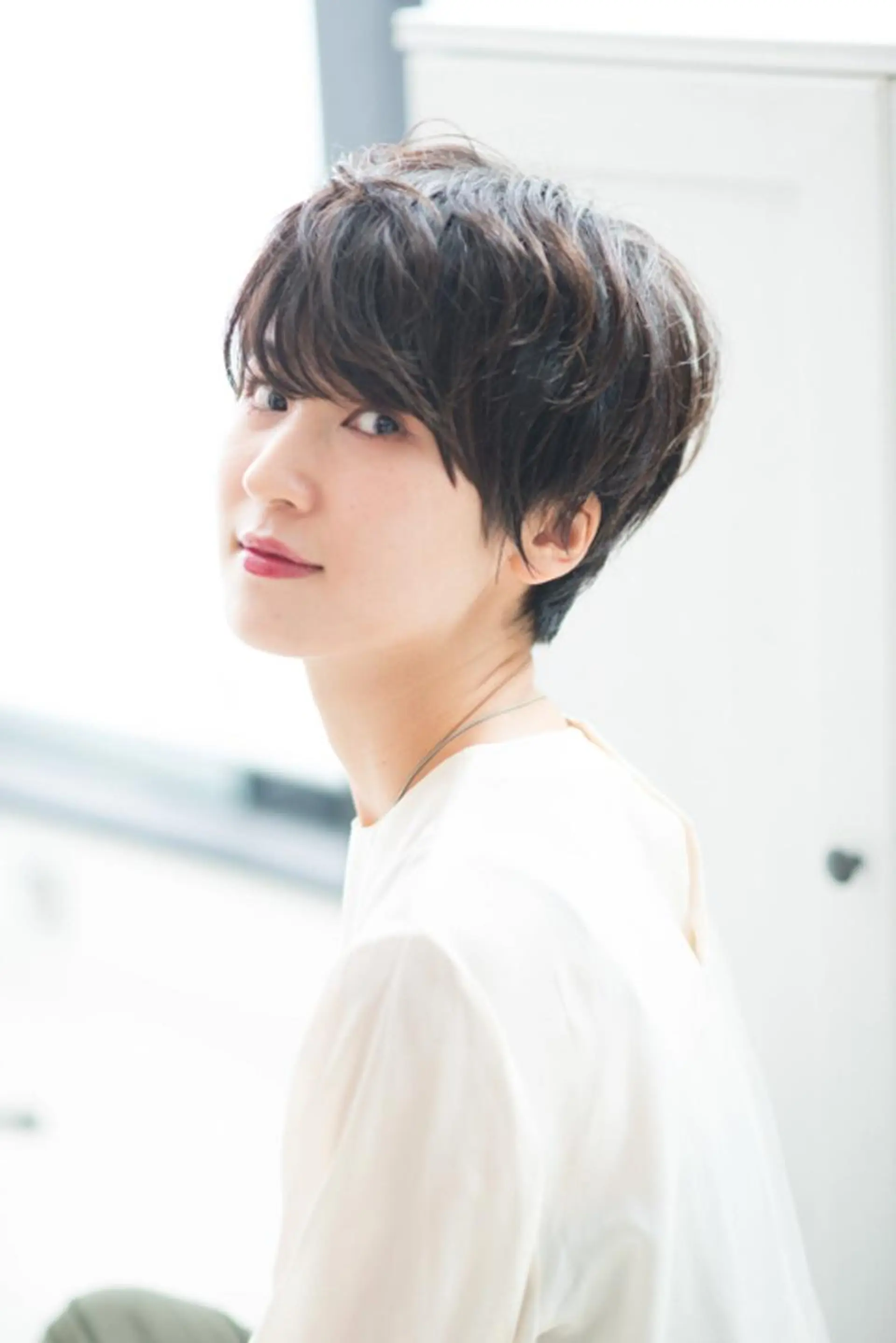 ショート カラー パーマ イルミナカラー 髪質改善サロン Liko🌟のヘアスタイル