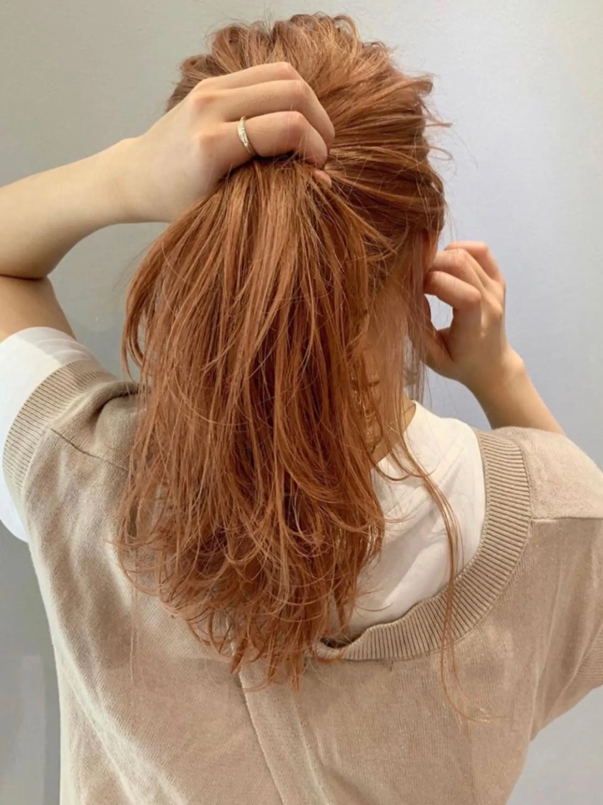 カラー 村中 仁人のヘアスタイル