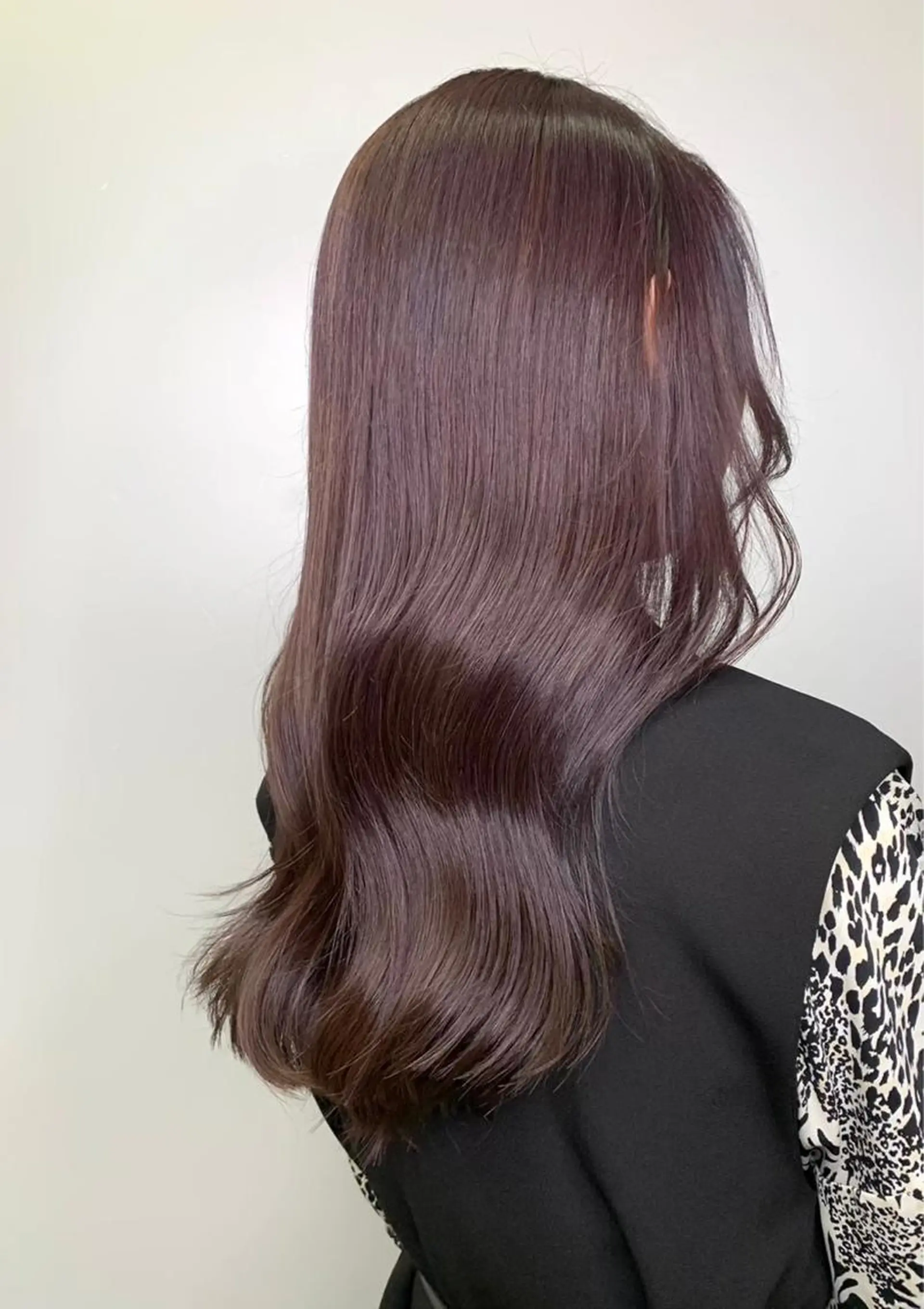セミロング カラー ヘアアレンジ ラベンダーカラー 縮毛矯正 トリートメント ヘアセット 金子 廉のヘアスタイル