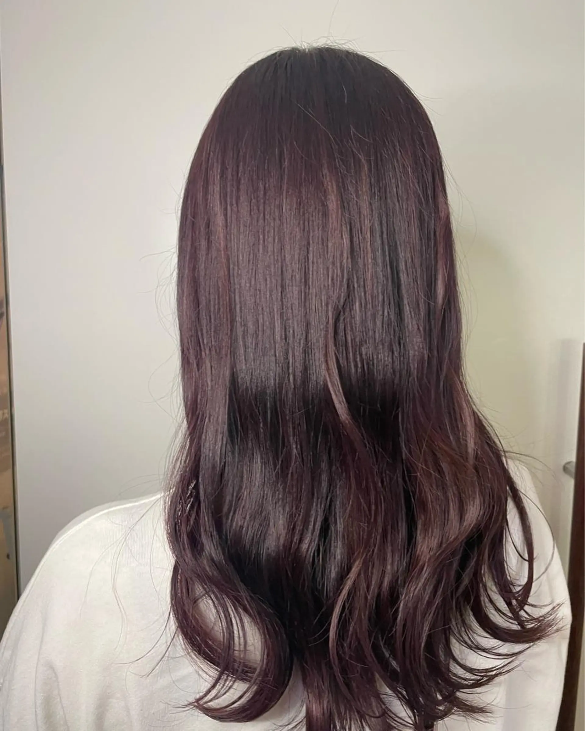 セミロング カラー ブラウンカラー ピンクカラー ピンクブラウン ash  takasaki所属・大塚 友茉のヘアスタイル