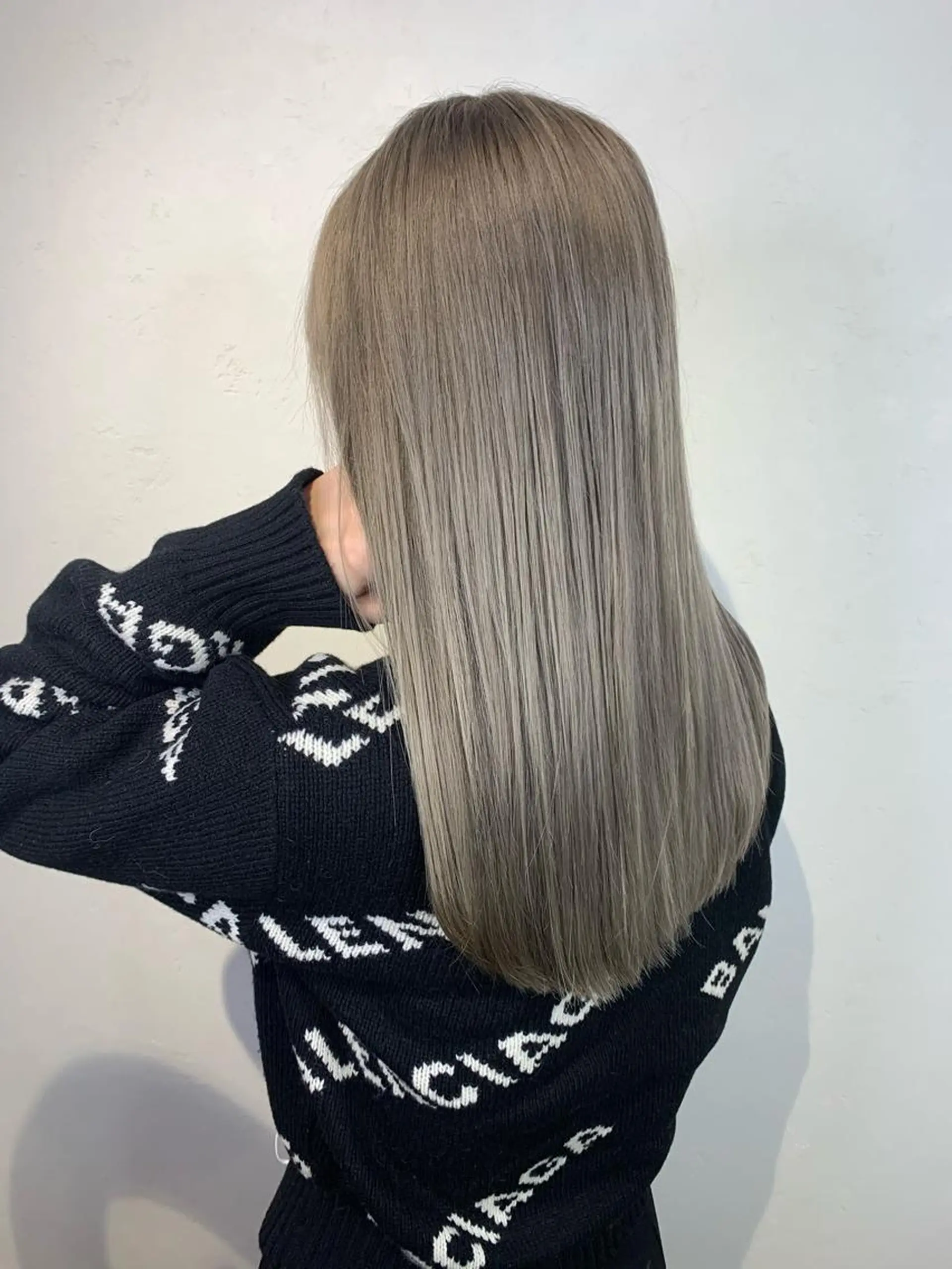 セミロング カット ヘアカラー トリートメント _WHITE上本町 上本町店のヘアスタイル