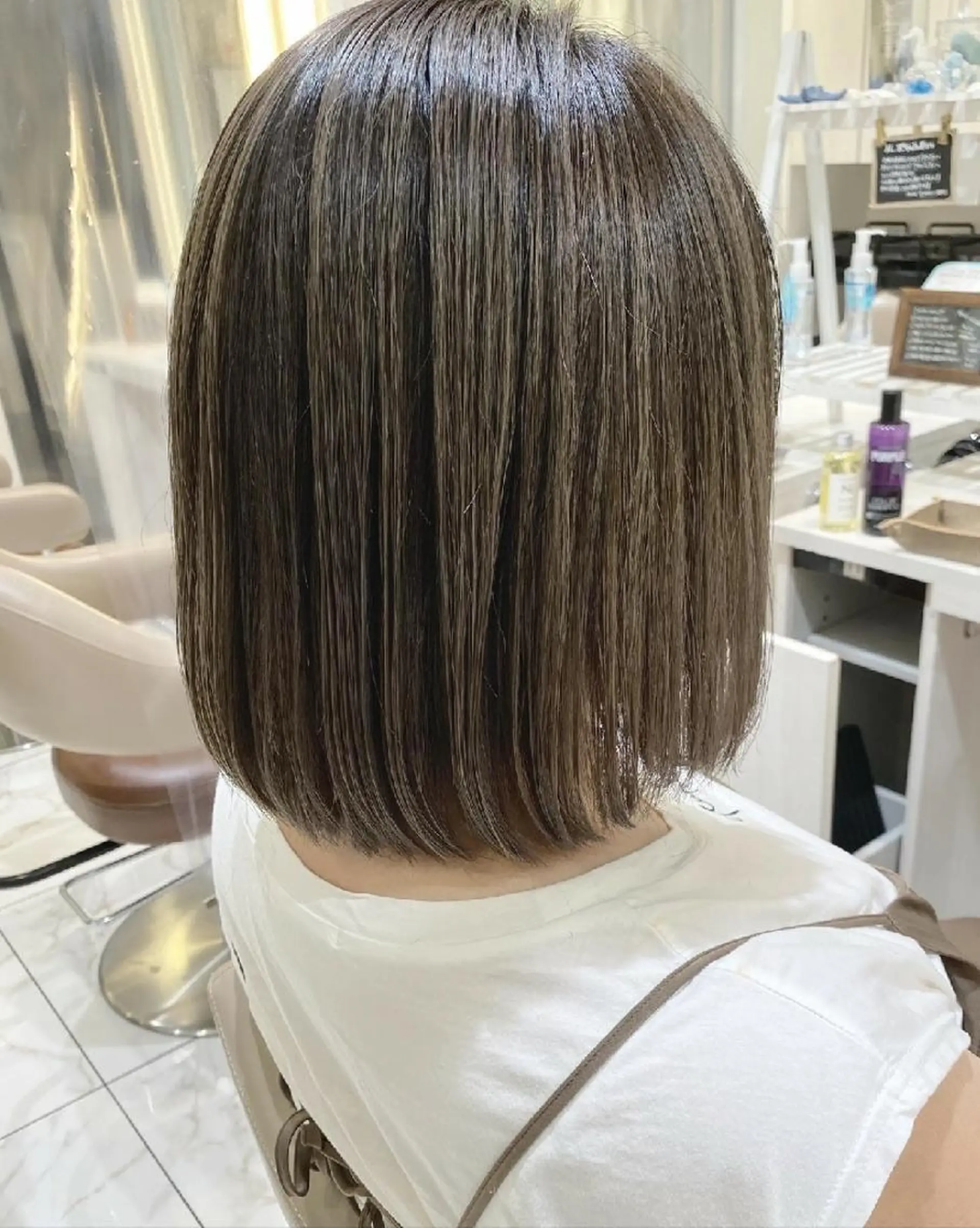 ミディアム カラー ベージュカラー 透明感カラー ＡＳＨ 大宮のヘアスタイル