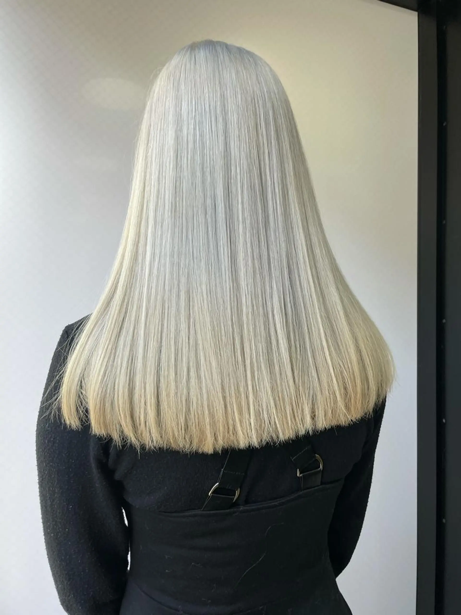 ミディアム カラー suvvy hairsalonのヘアスタイル