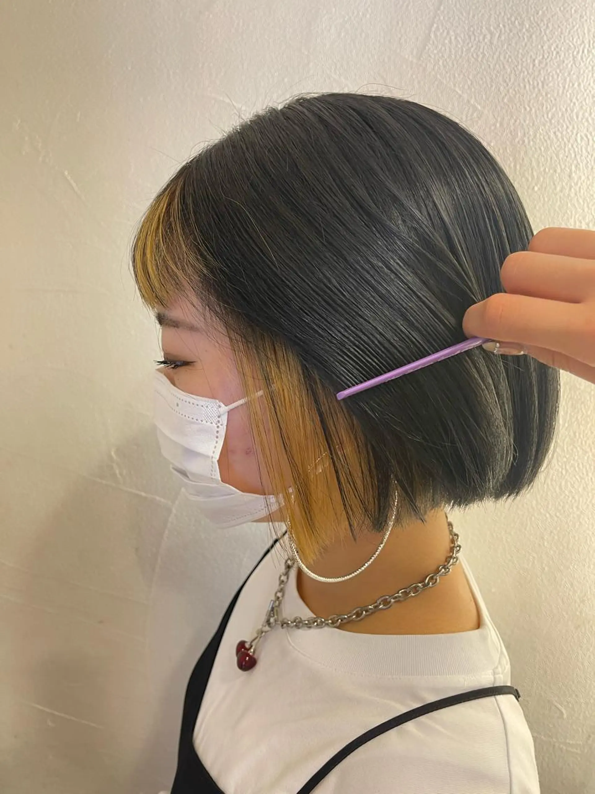 ショート カラー 茅ヶ崎/ハイトーン /レイヤーカットのヘアスタイル